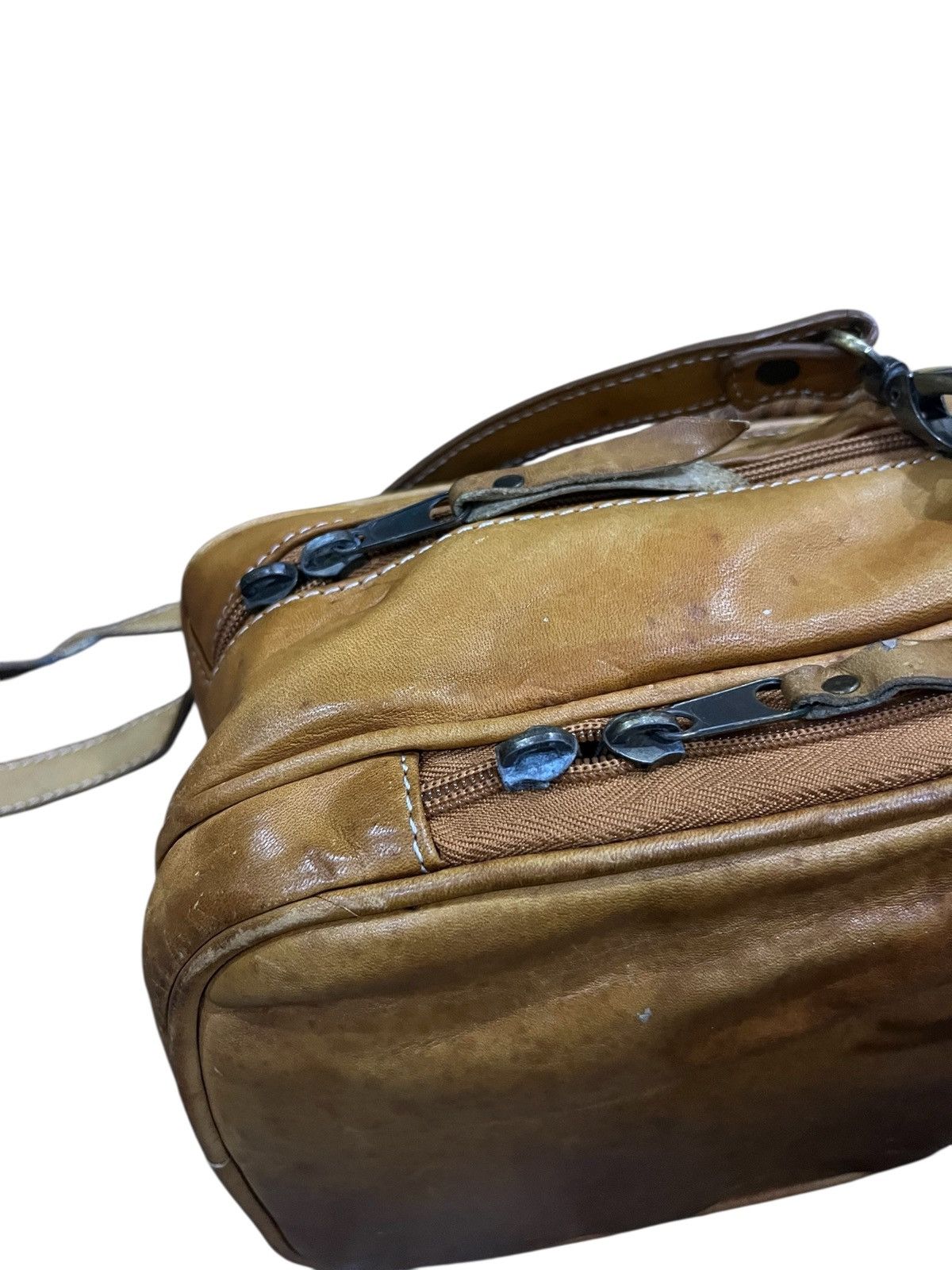 Japanese Brand Vintage cross body bag leather baseball glove leather Size ONE SIZE - 8 Thumbnail