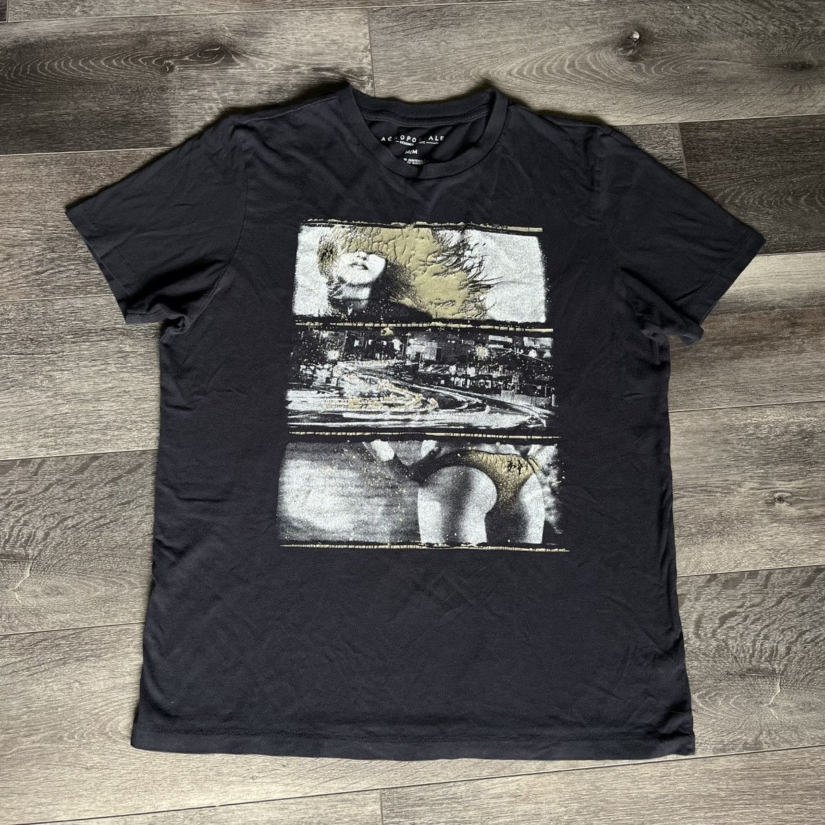 Vintage Vintage Y2K 2000s Aeropostale Bikini Girl Fakemink Style Tee Size US M / EU 48-50 / 2 - 2 Thumbnail