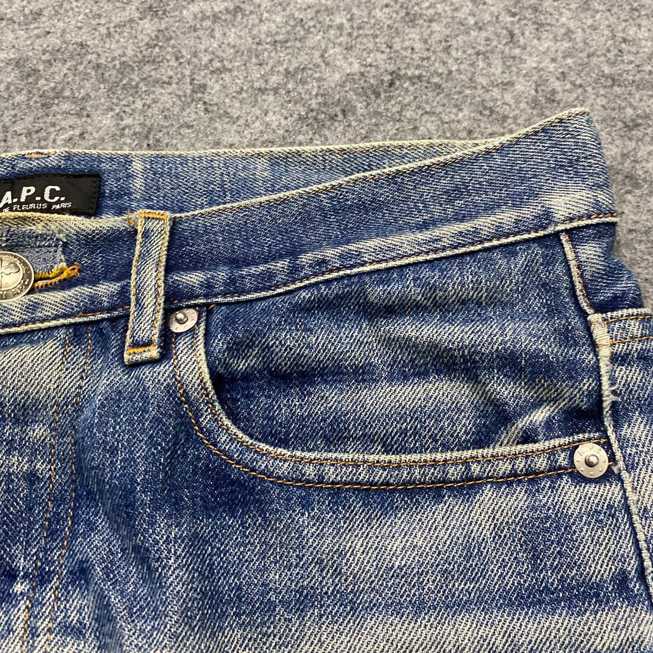 A.P.C. 💥Best Offer💥Vintage APC Selvegde Redline Distressed Denim Size US 31 - 8 Thumbnail
