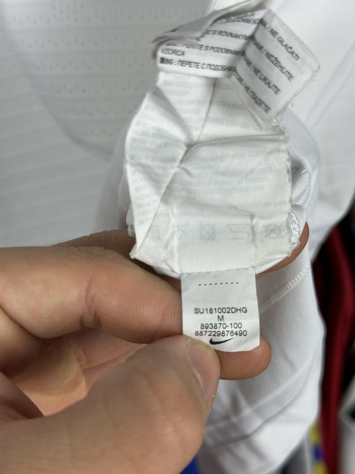 Nike ENGLAND NATIONAL TEAM 2018/19 FOOTBALL SHIRT JERSEY NIKE Size US M / EU 48-50 / 2 - 10 Thumbnail