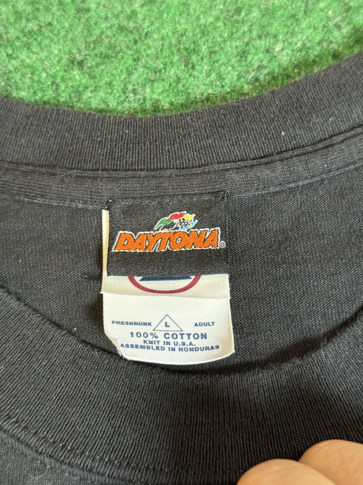 Disney Vintage Y2K Disney Daytona 500 Mickey Mouse Racing T Shirt Size US L / EU 52-54 / 3 - 3 Thumbnail