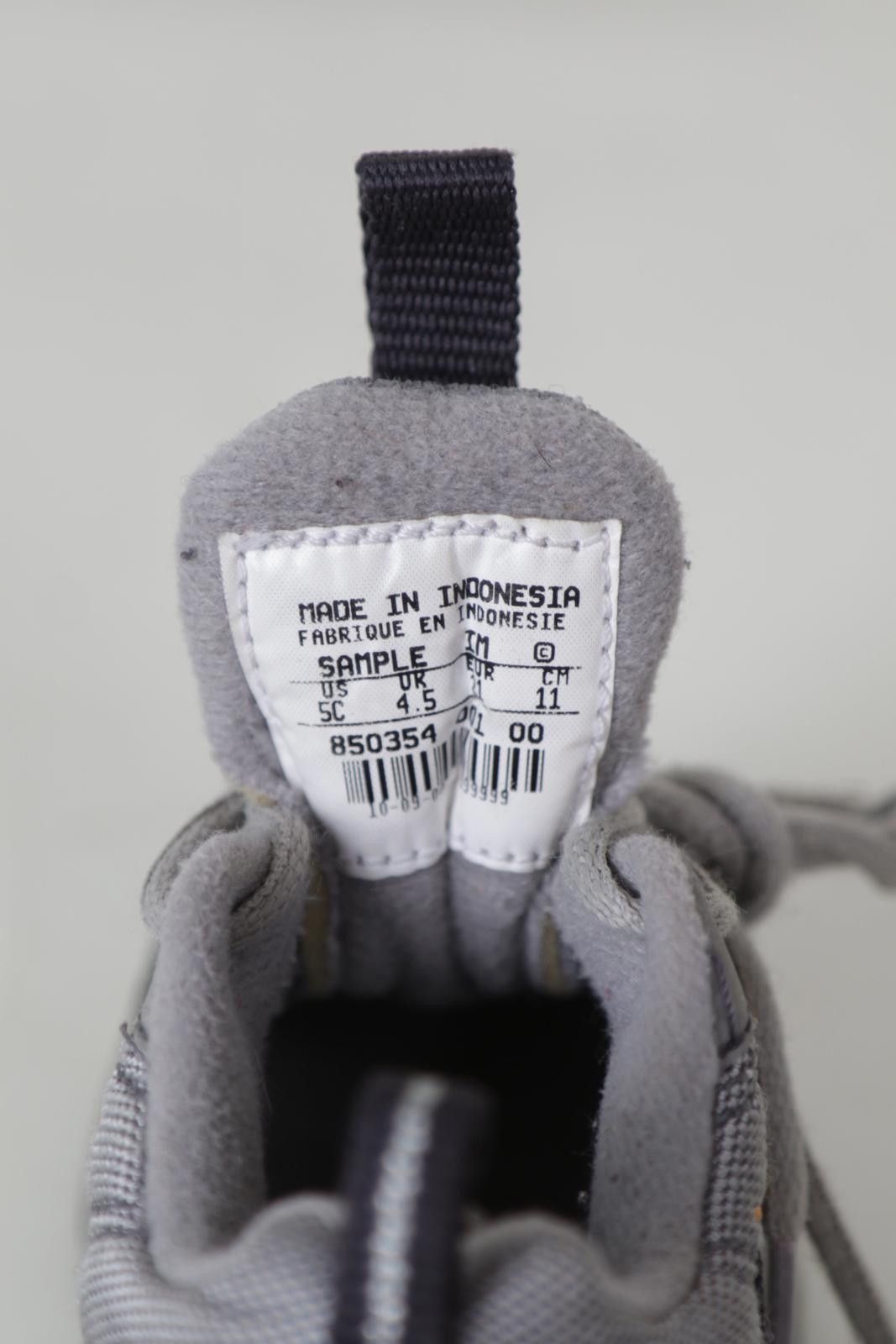 Nike 00's Nike ACG Grey Trail Shoe Size US 5 / EU 37 - 9 Thumbnail