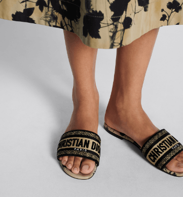 Dior o1w1db10625 Dway Slides in Beige/Black Size US 7 / IT 37 - 5 Thumbnail