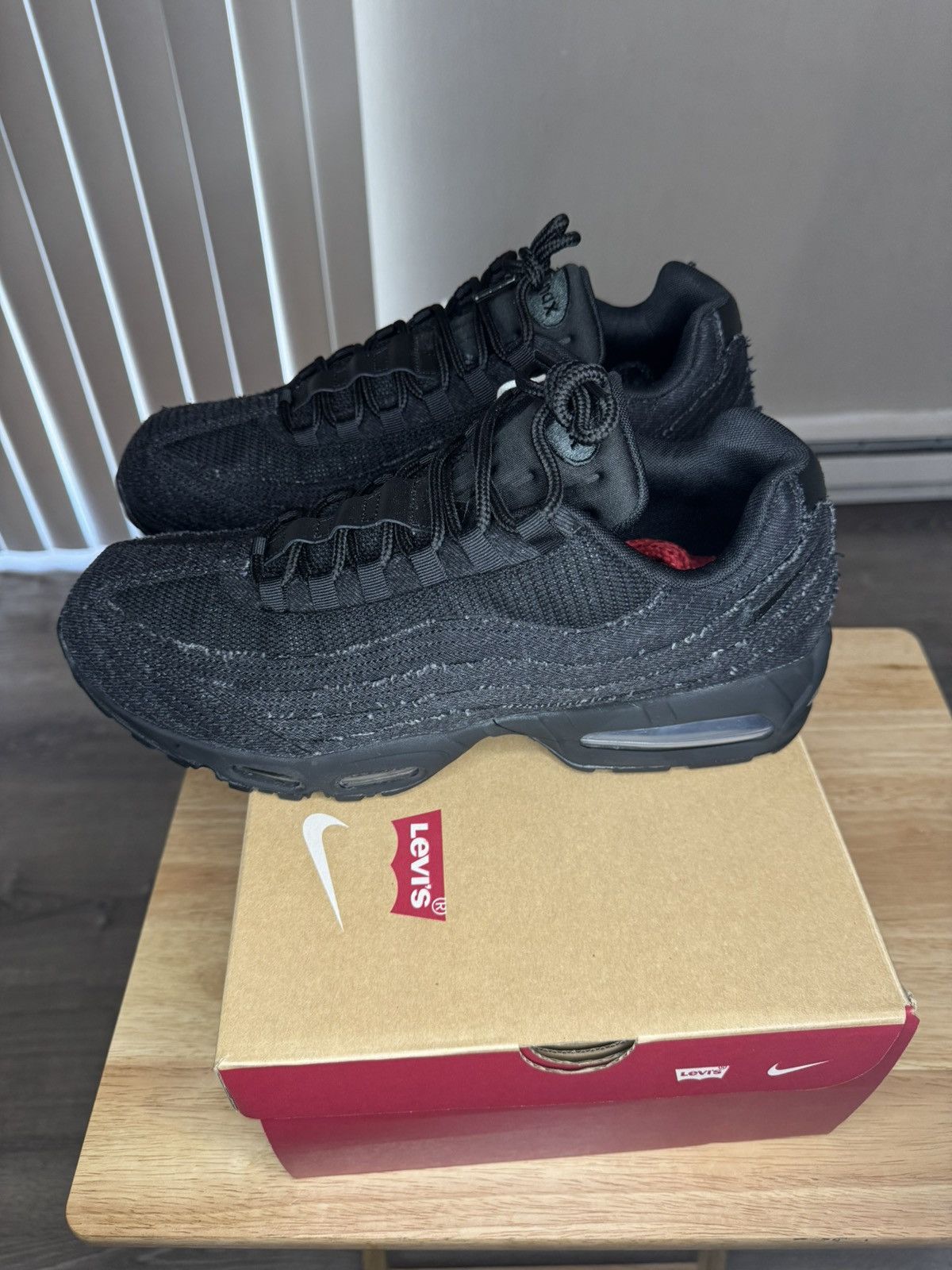 Levi's × Nike Nike x Levi’s Air Max 95 OG ‘Black Anthracite’ Size US 14 / EU 47 - 5 Thumbnail