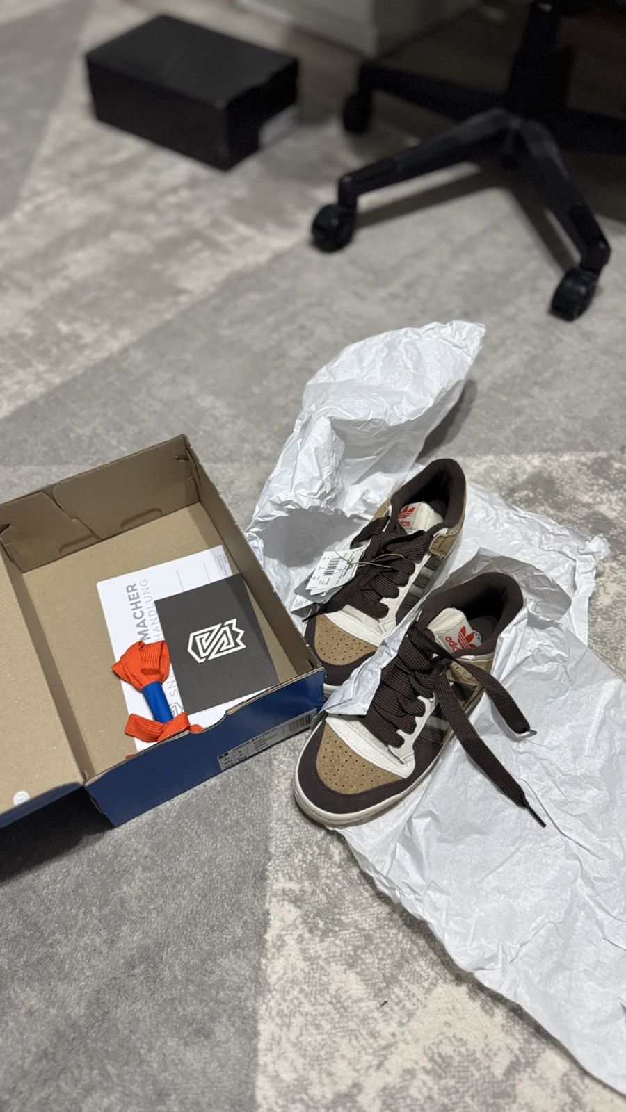 Adidas Adidas Forum 84 Low CL Alumina Branch Brown Size US 9.5 / EU 42-43 - 7 Thumbnail