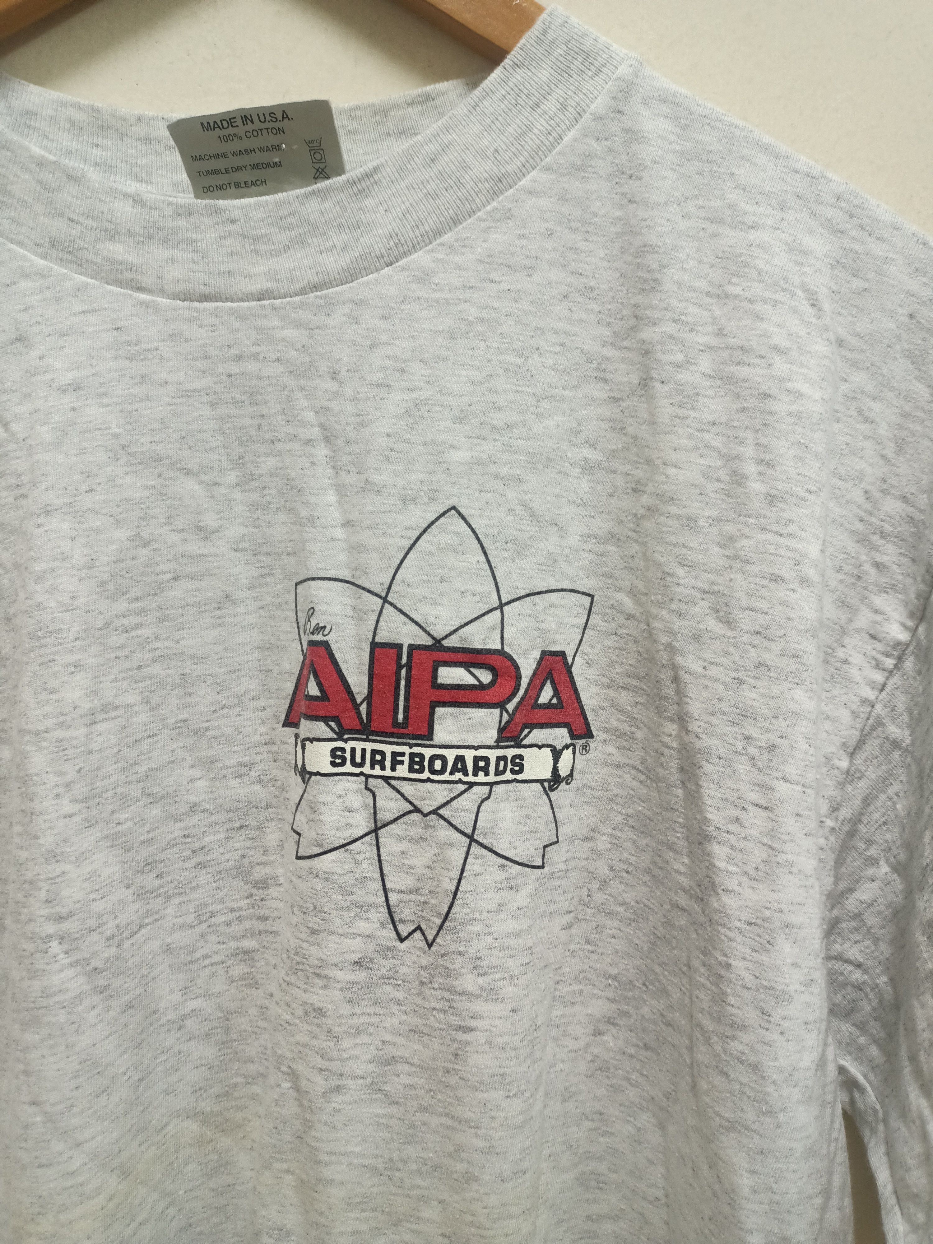 Other Vintage Ben Aipa Surfboards single stitch Made in Usa Size US L / EU 52-54 / 3 - 4 Thumbnail