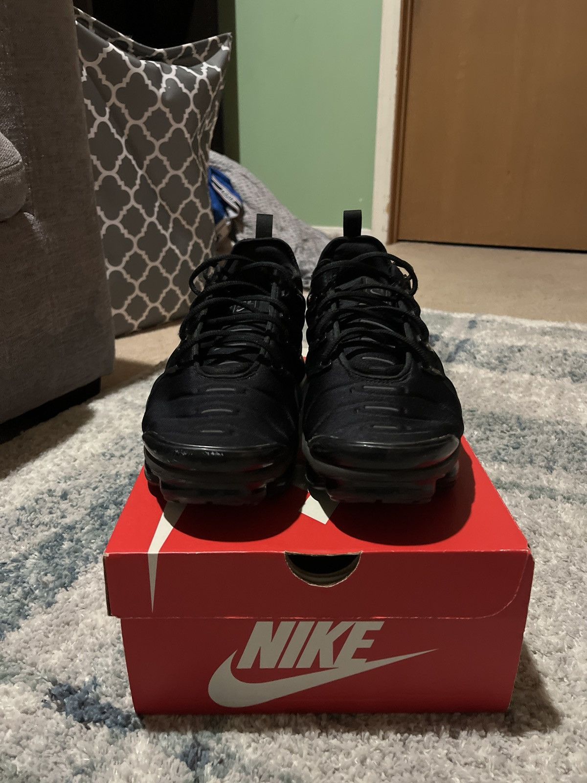 Nike Nike Vapor-max Size US 11 / EU 44 - 2 Thumbnail