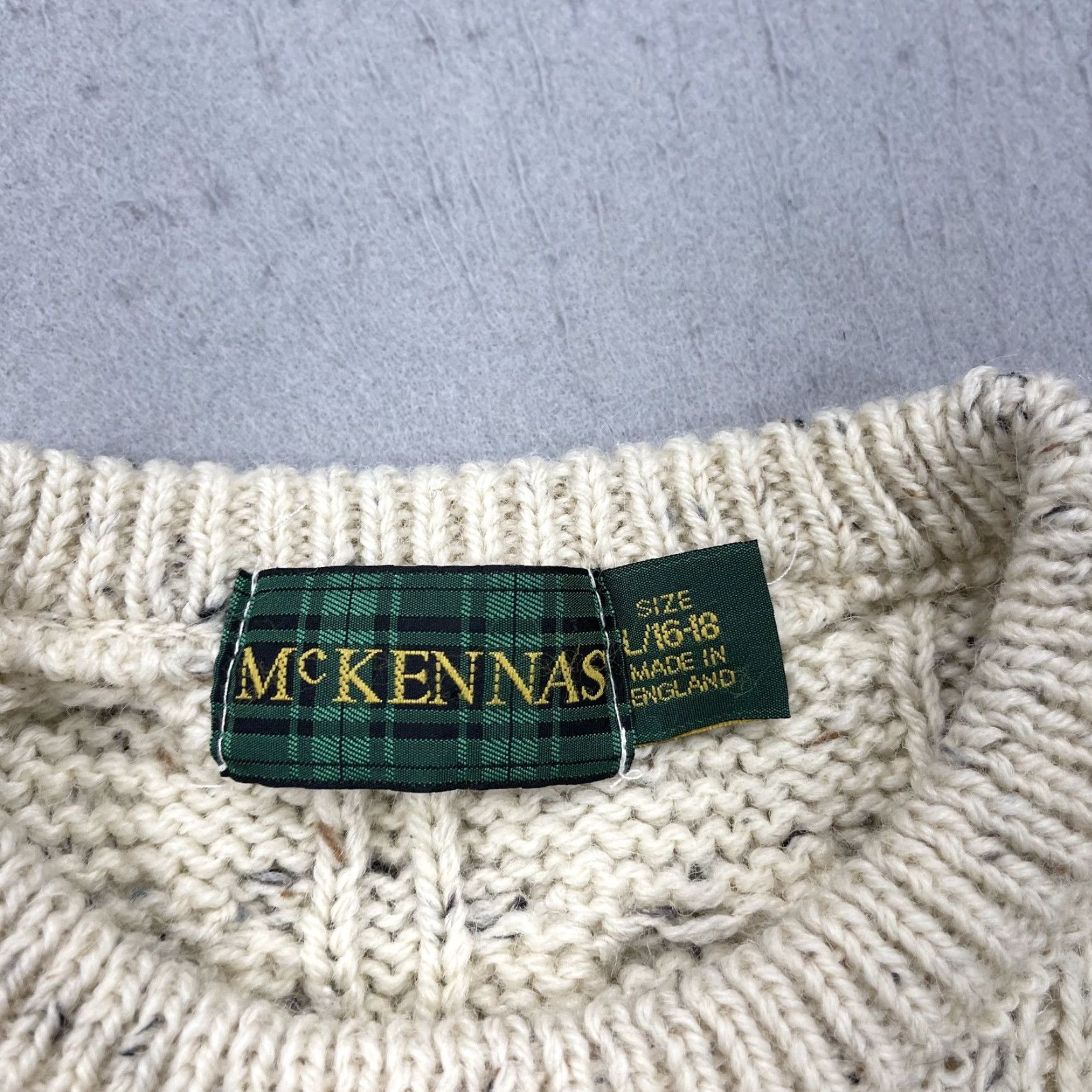 Vintage VINTAGE McKENNAS Wool Fisherman Crewneck Oarsman Irish Sweater Womens Large Crew Neck Cable-Knit Wool Pullover 80s 90s Winter Casual Womens Size L / US 10 / IT 46 - 5 Thumbnail