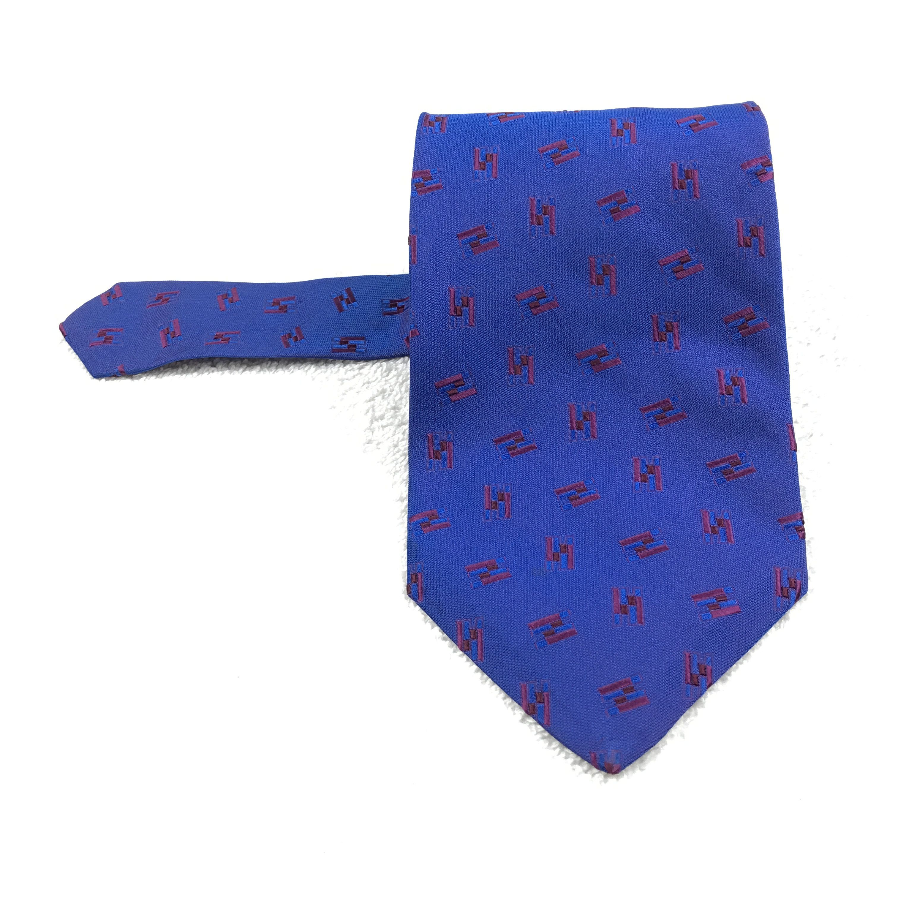 Calvin Klein × Designer × Vintage Vintage Calvin Klein Silk Necktie Size ONE SIZE - 1 Thumbnail