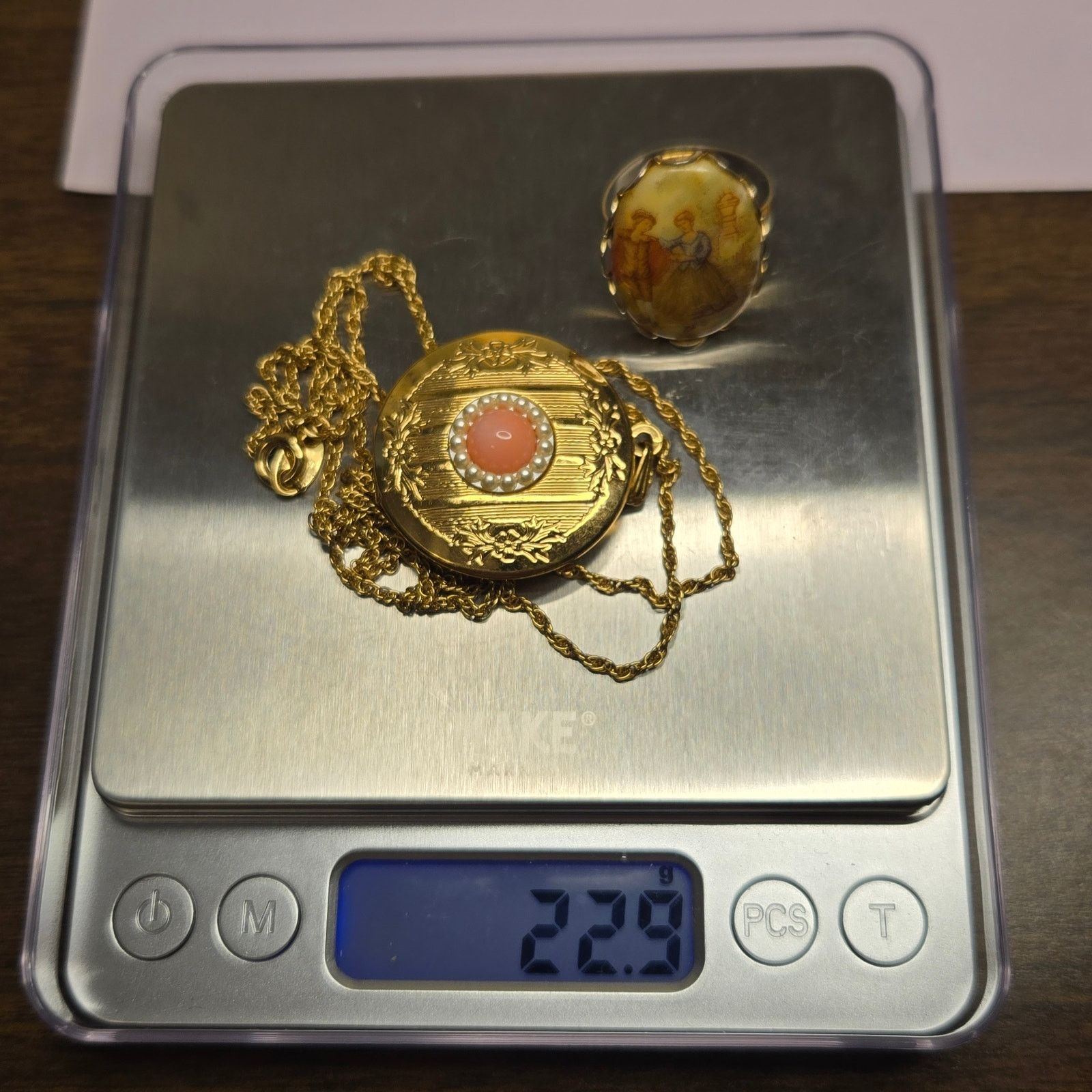 Vintage Vintage AVON VictorianLocket Necklace Courting Couple Ring Size ONE SIZE - 6 Thumbnail