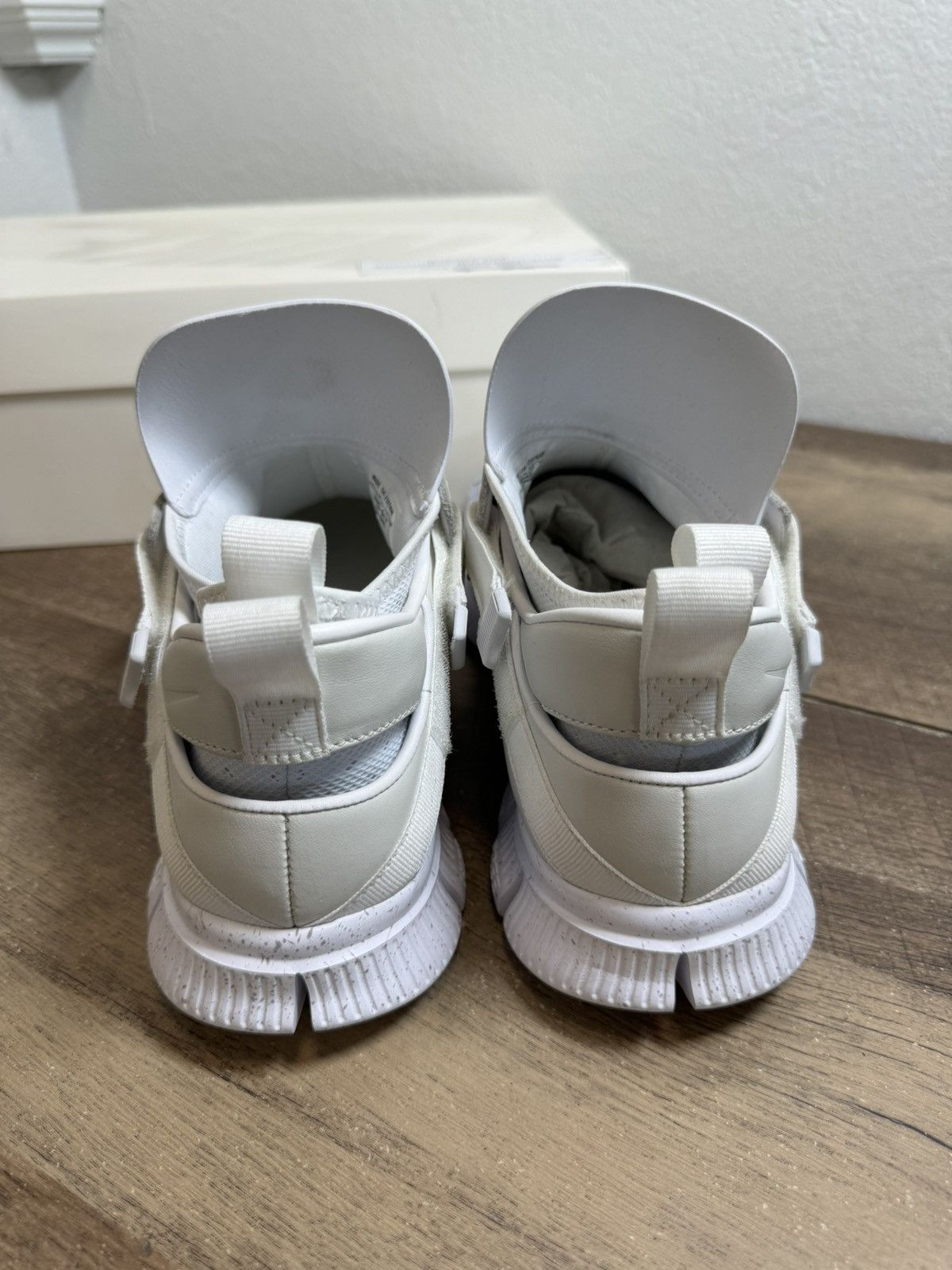 Nike SAMPLE Nike Free Huarache Carnivore SP 'White' Size 12 NEW Size US 12 / EU 45 - 4 Thumbnail