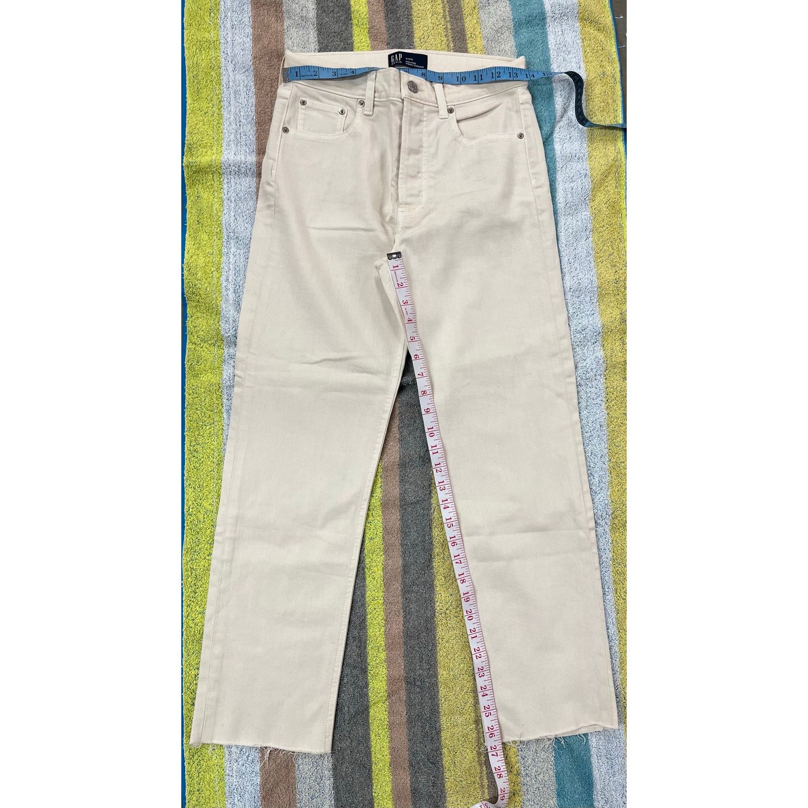 Gap Gap Women -High Rise Cheeky Straight / with Raw Hem/27R/NWOT Size 27" / US 4 / IT 40 - 5 Thumbnail