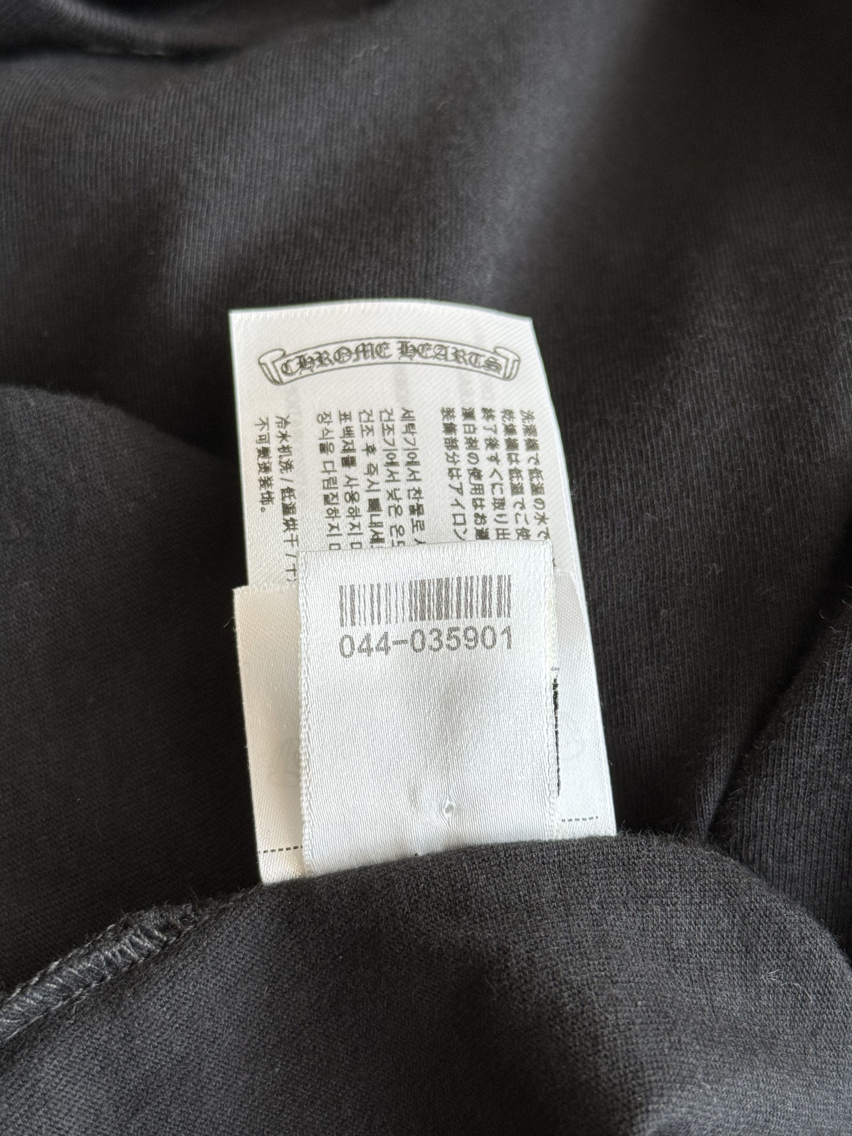 Chrome Hearts Chrome Hearts Black & White Neck Logo Longsleeve T-Shirt Size US XL / EU 56 / 4 - 8 Thumbnail