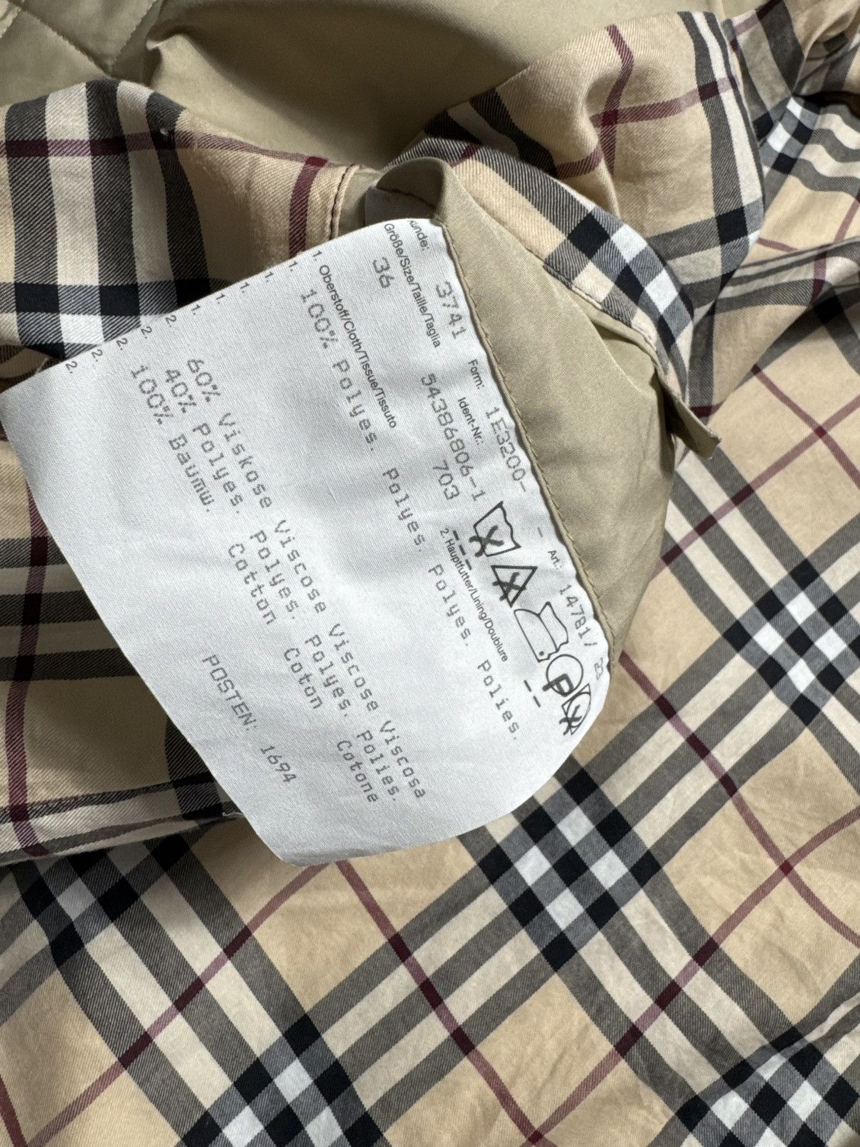 Burberry Burberry London Women’s Quilted Jacket Cream Check Luxury Size XS / US 0-2 / IT 36-38 - 10 Thumbnail