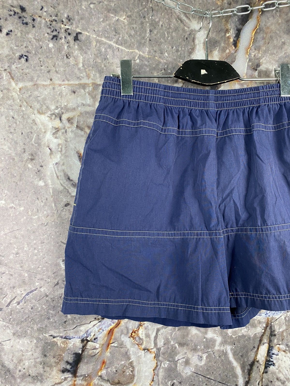 Nike × Vintage Men’s Nike Shorts Vintage Sportswear Size Medium Size US 34 / EU 50 - 2 Thumbnail
