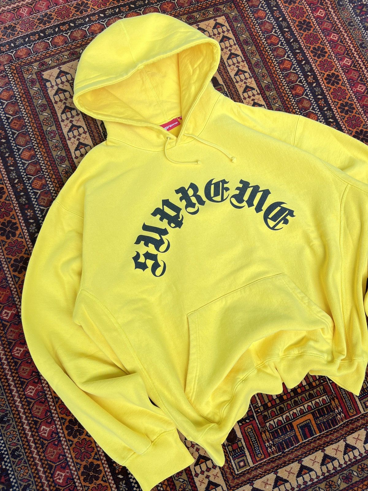 Supreme Supreme Old English arc Hooded Sweatshirt L Size US L / EU 52-54 / 3 - 3 Thumbnail