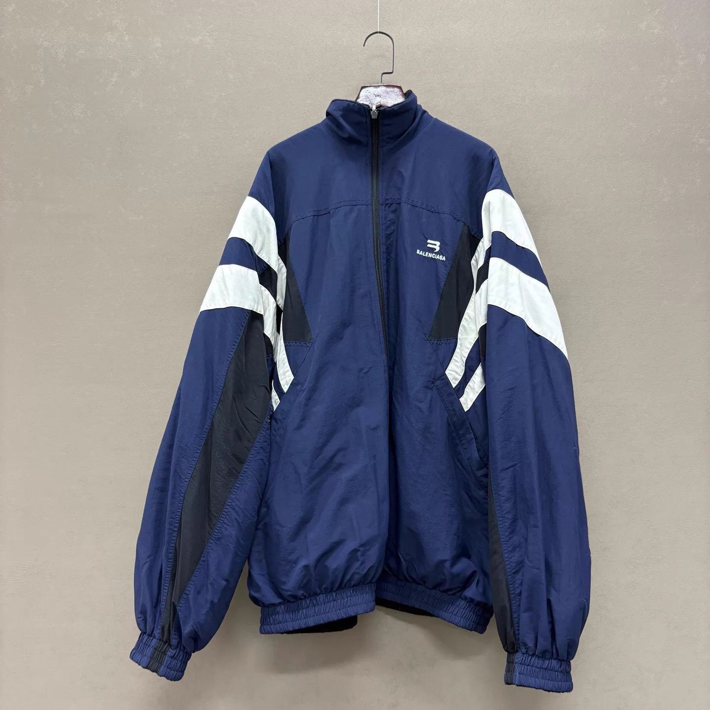 Balenciaga Balenciaga Sporty Double S Reversible Cotton Jkt 99 New XXS Size US XXS / EU 40 - 1 Thumbnail