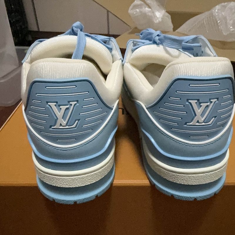 Louis Vuitton Louis Vuitton Blue and White Low-top Trainers -2508 Size US 8 / EU 41 - 3 Thumbnail