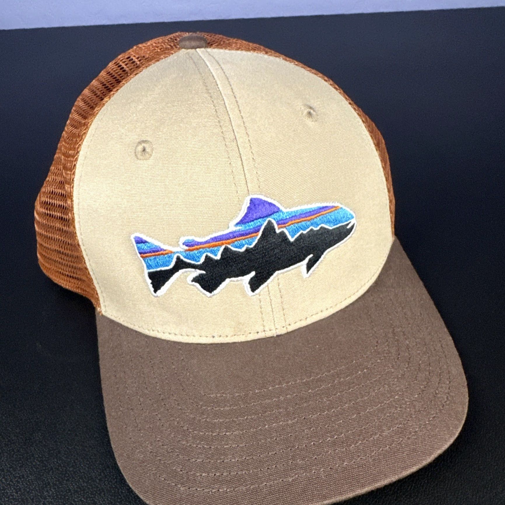 Patagonia Patagonia Fish Logo SnapBack Trucker Dad Hat Cap Brown Tan Men’s Adult One Size Mens Brown Tan Fish Logo SnapBack Trucker Dad Hat Cap Size ONE SIZE - 5 Thumbnail