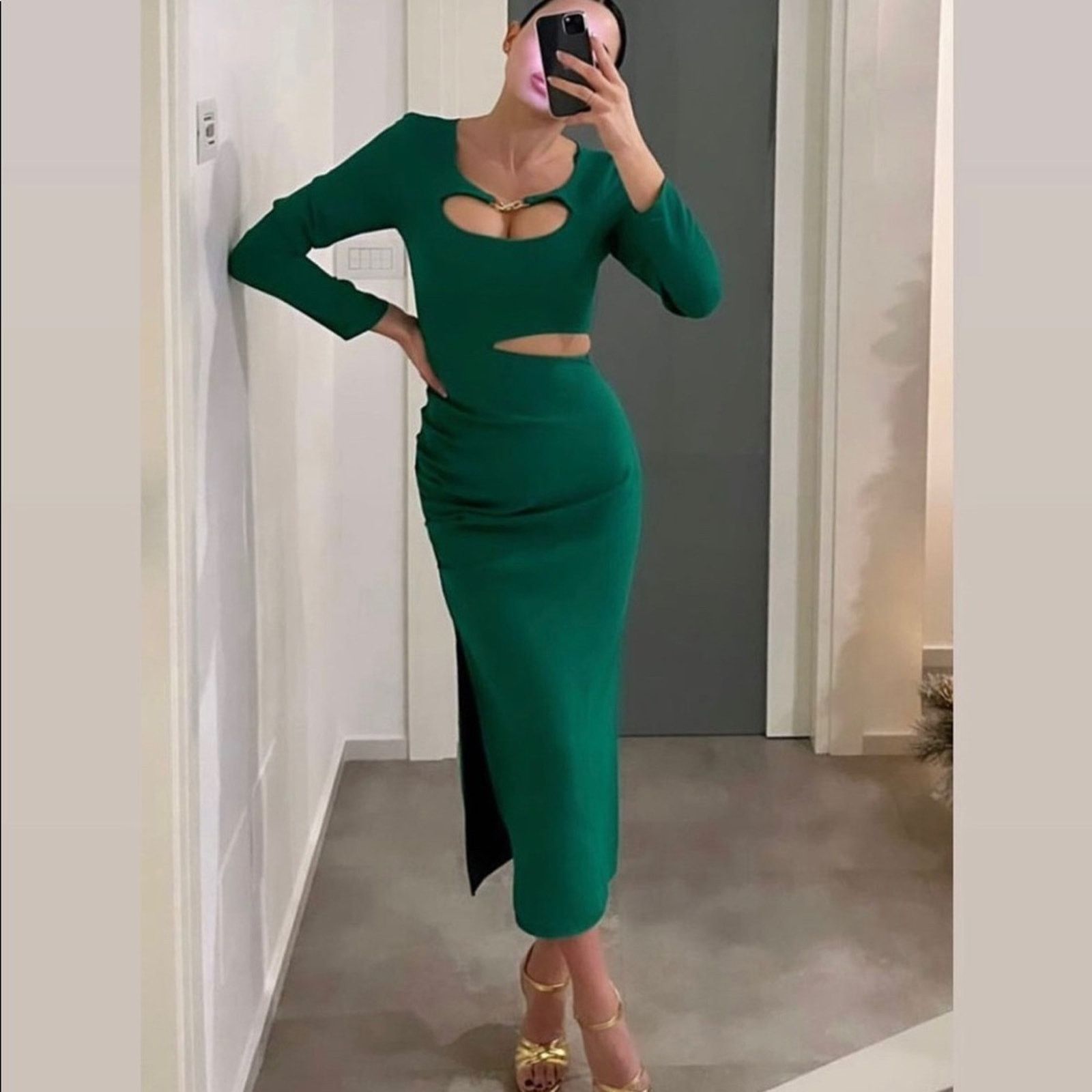 Zara ZARA BLOGGER FAVORITE CUT OUT MIDI DRESS GREEN Size XS / US 0-2 / IT 36-38 - 2 Thumbnail
