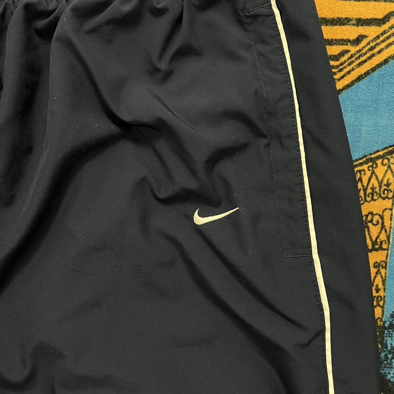 Nike Navy blue Nike track pants size xl double pipe stripes baggy Size US 36 / EU 52 - 5 Thumbnail