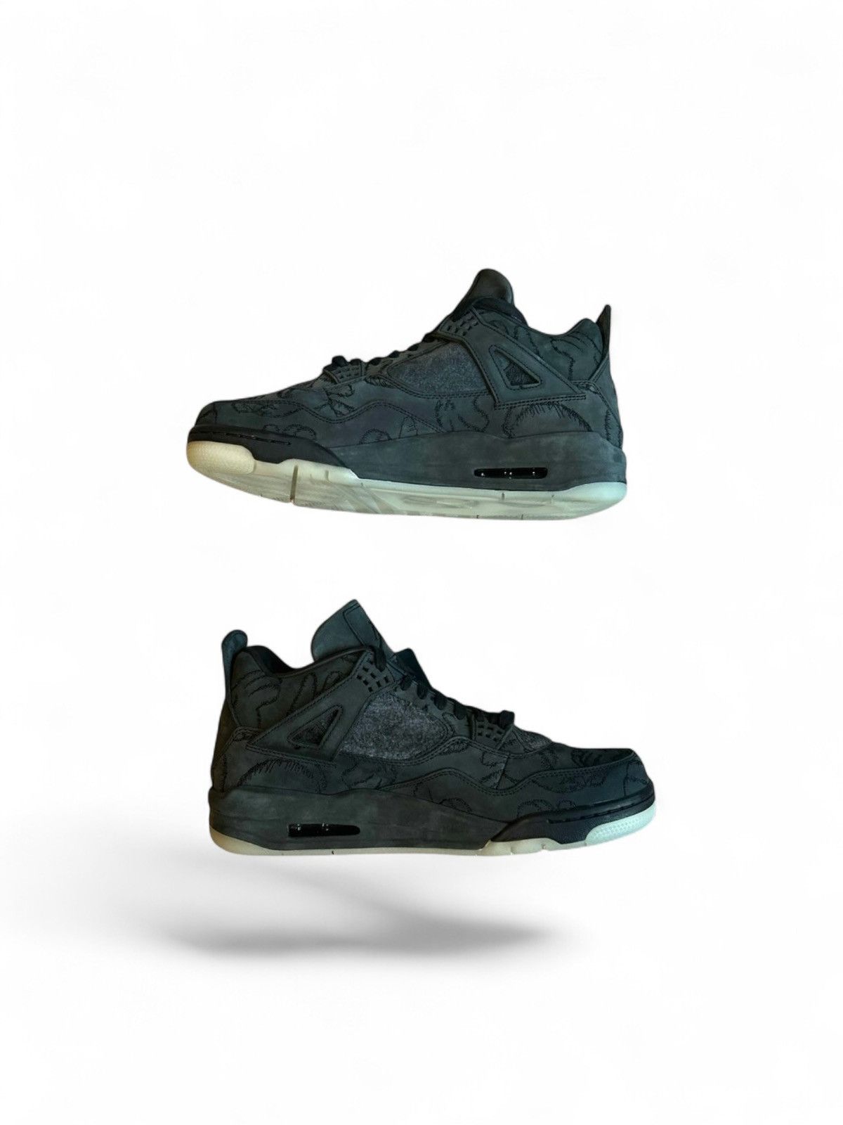 Jordan Brand × Kaws Air Jordan 4 Retro x KAWS Black (2017) Size US 13 / EU 46 - 3 Thumbnail