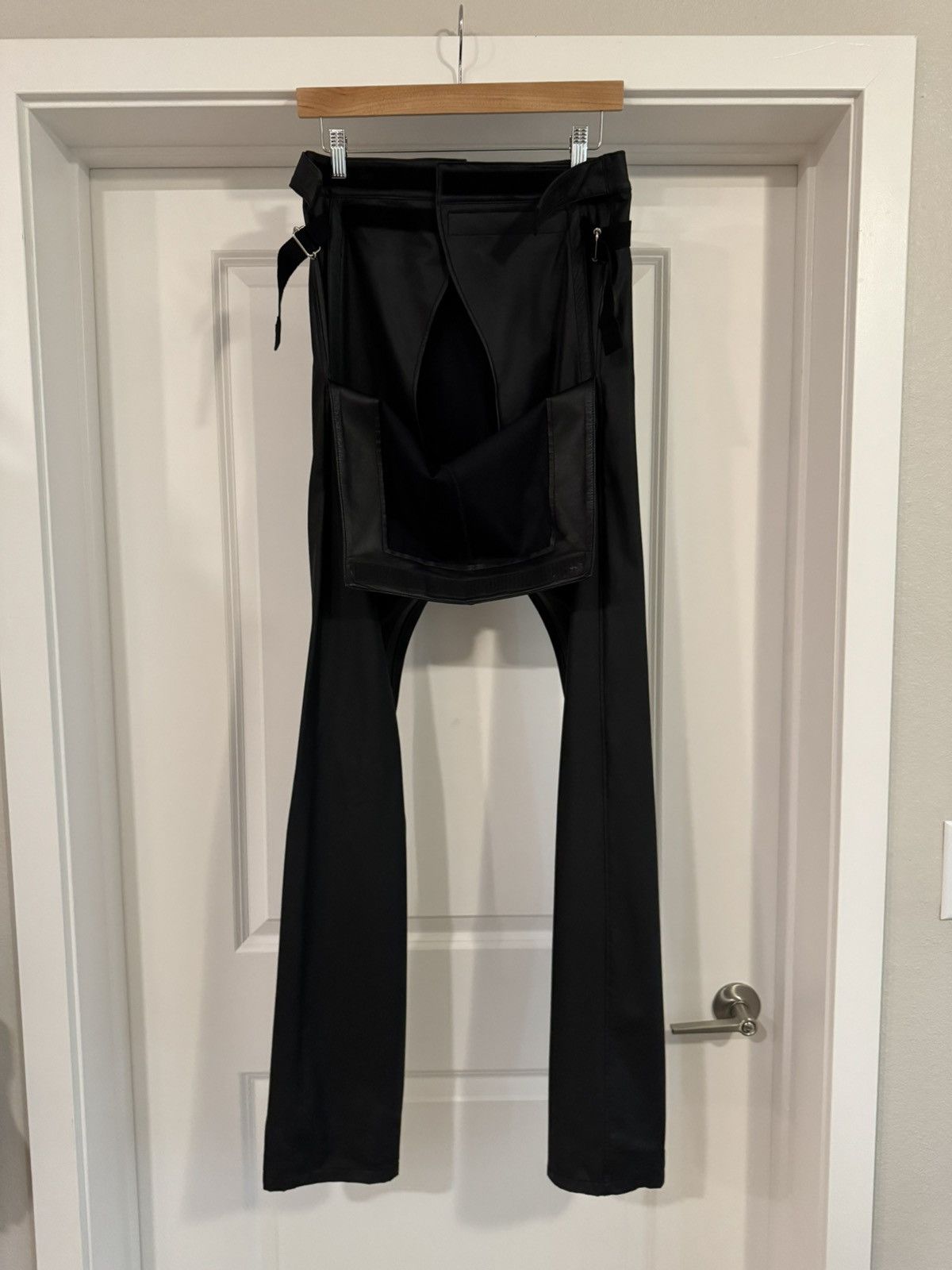 Takahiromiyashita The Soloist. Aw18 runway chloroprene trousers Size US 31 - 3 Thumbnail
