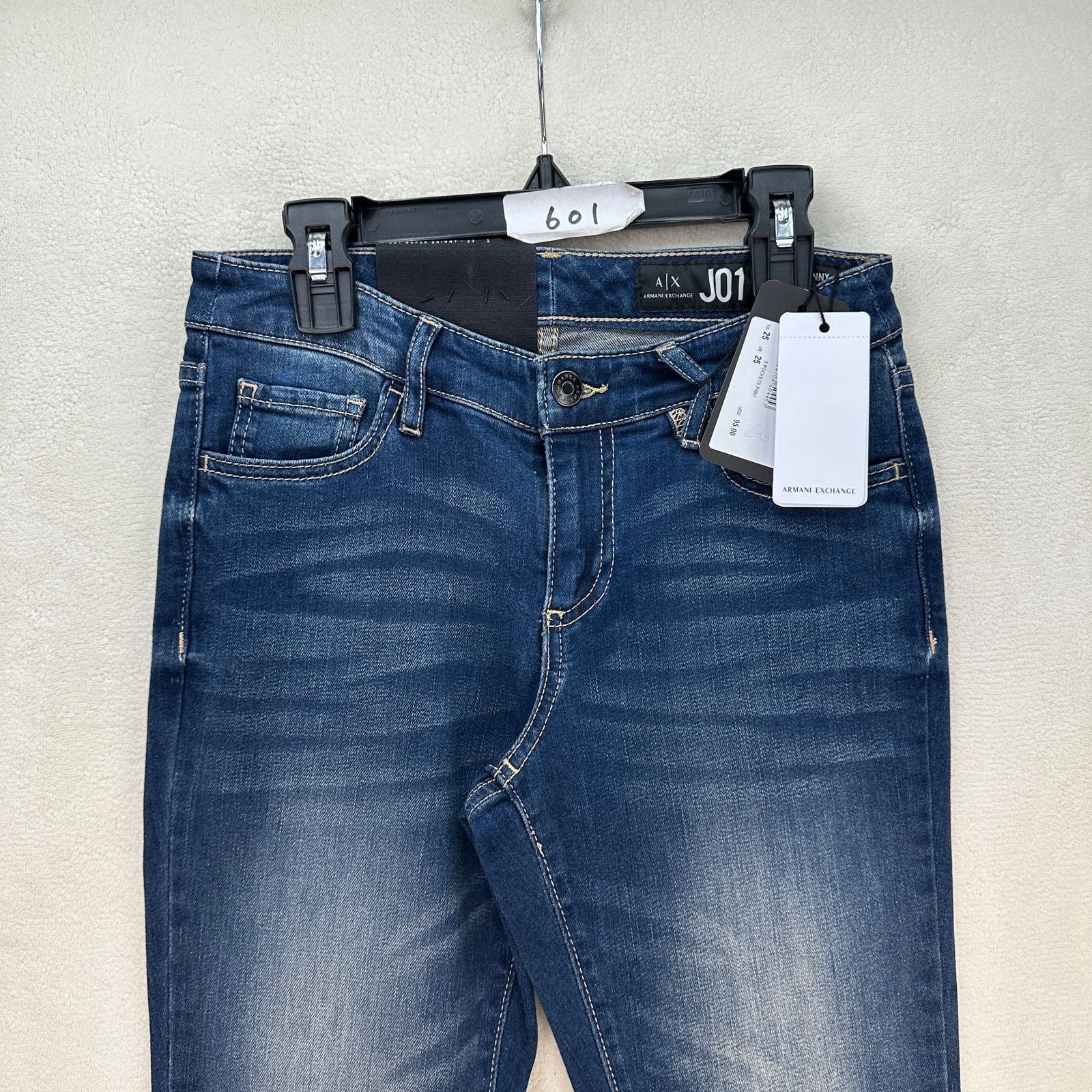Armani Exchange ARMANI EXCHANGE J01 WOMEN'S 25R SUPER SKINNY JEANS MEDIUM WA Size 25" / US 0 / IT 36 - 2 Thumbnail