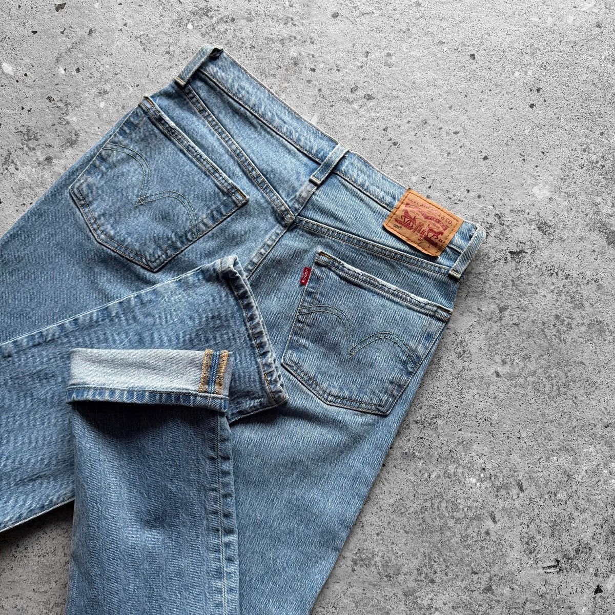 Levi's Levis 501 Womens Light High Waist Straight Leg Mom Jeans Size 28" / US 6 / IT 42 - 6 Thumbnail