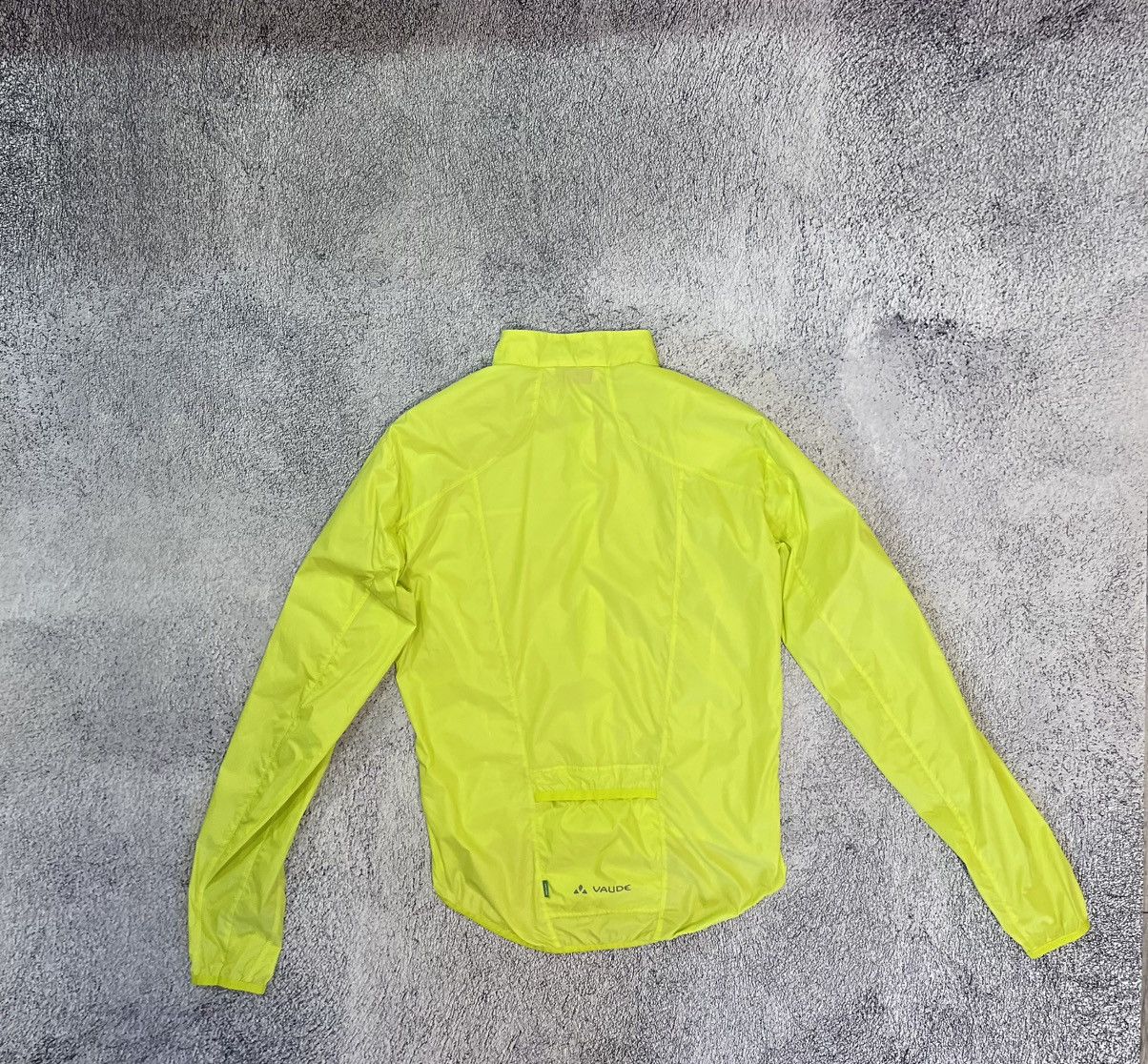 Other Vaude Air Jacket III Eco Packable Windbreaker Red Men’s 48/S Size US M / EU 48-50 / 2 - 12 Thumbnail