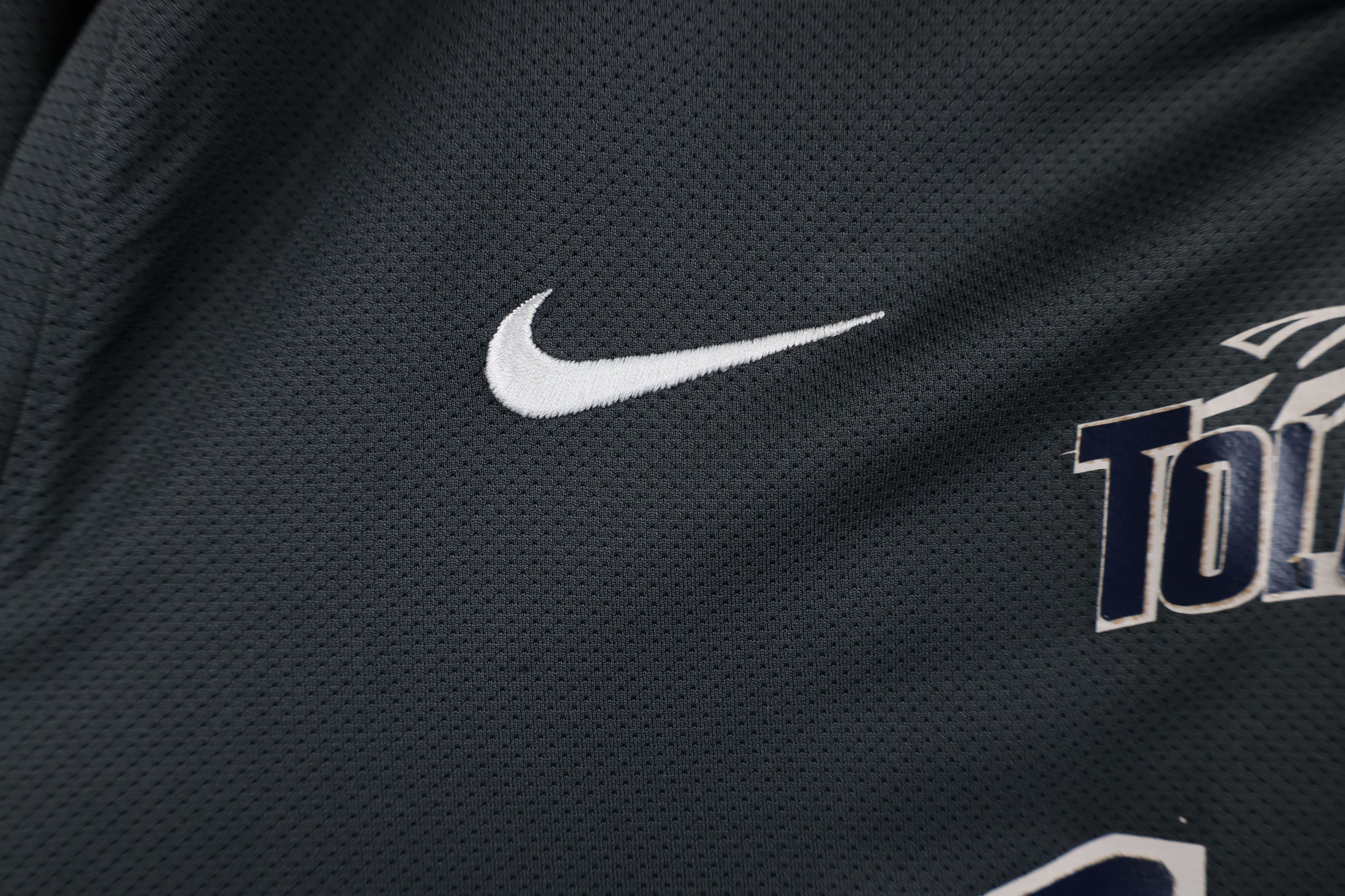Nike × Vintage Nike Game Worn University of Toledo Soccer Jersey Gray #18 Size US S / EU 44-46 / 1 - 7 Thumbnail
