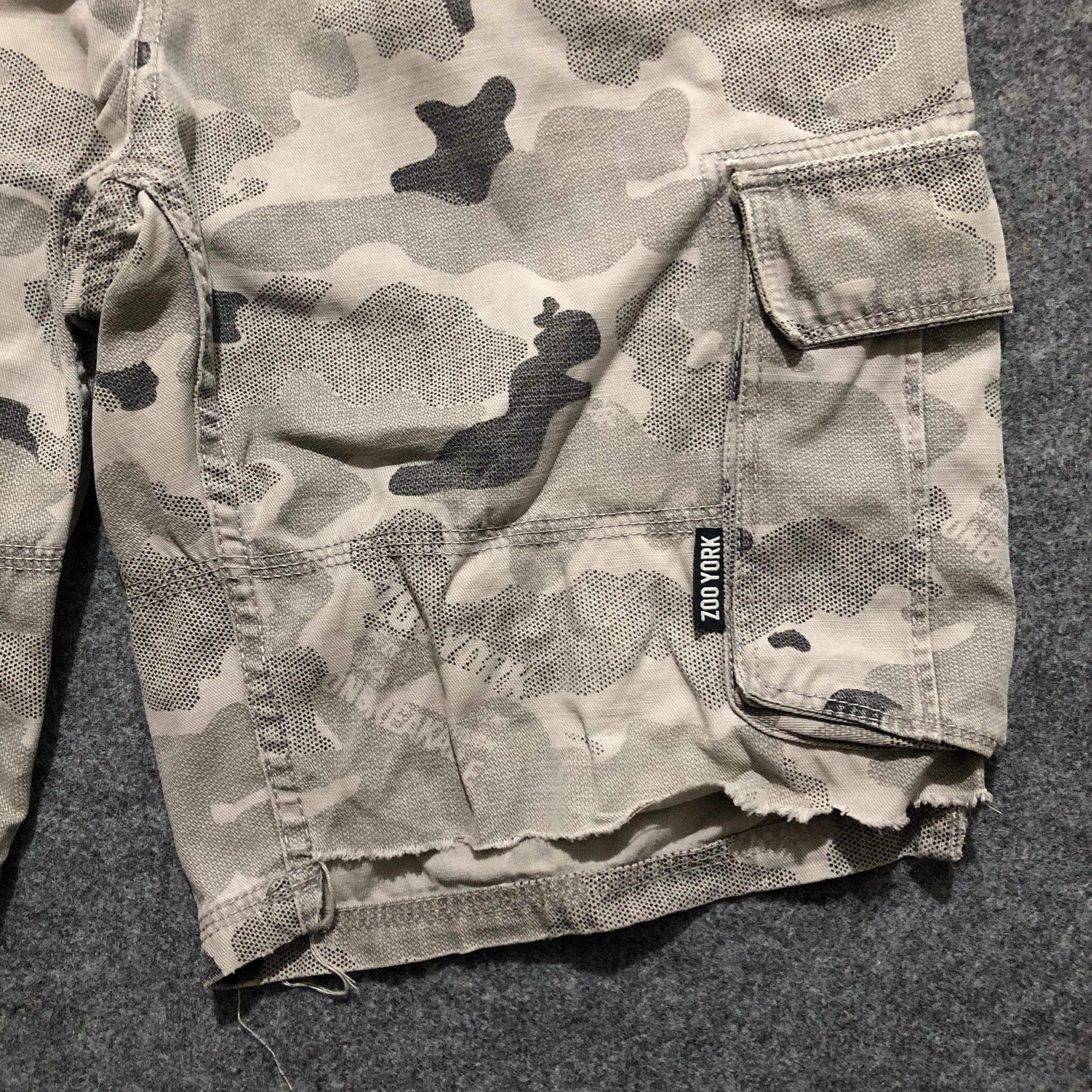 Zoo York Zoo York Urban Camo Cargo Shorts Faded Grey Size US 32 / EU 48 - 4 Thumbnail