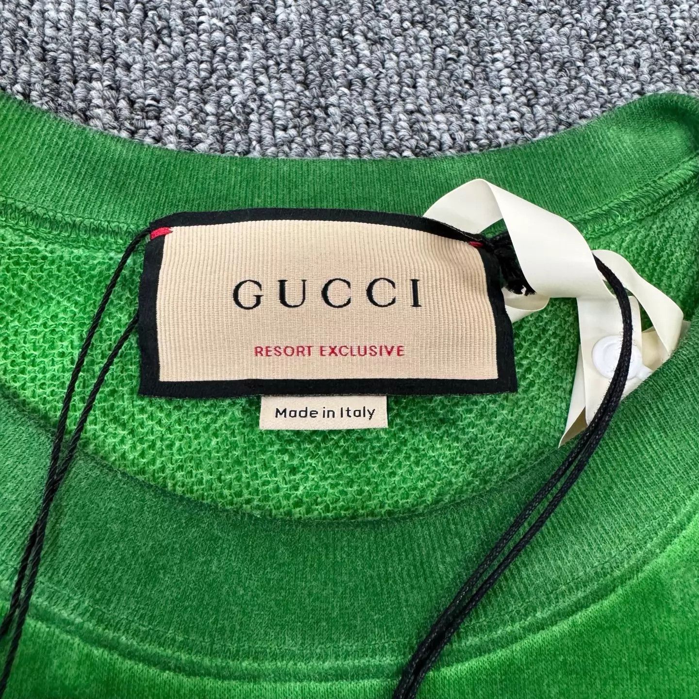 Gucci Gucci Tie-Dye Gradient Palm Tree Sequin Oversized SS Top S Size S / US 4 / IT 40 - 5 Thumbnail