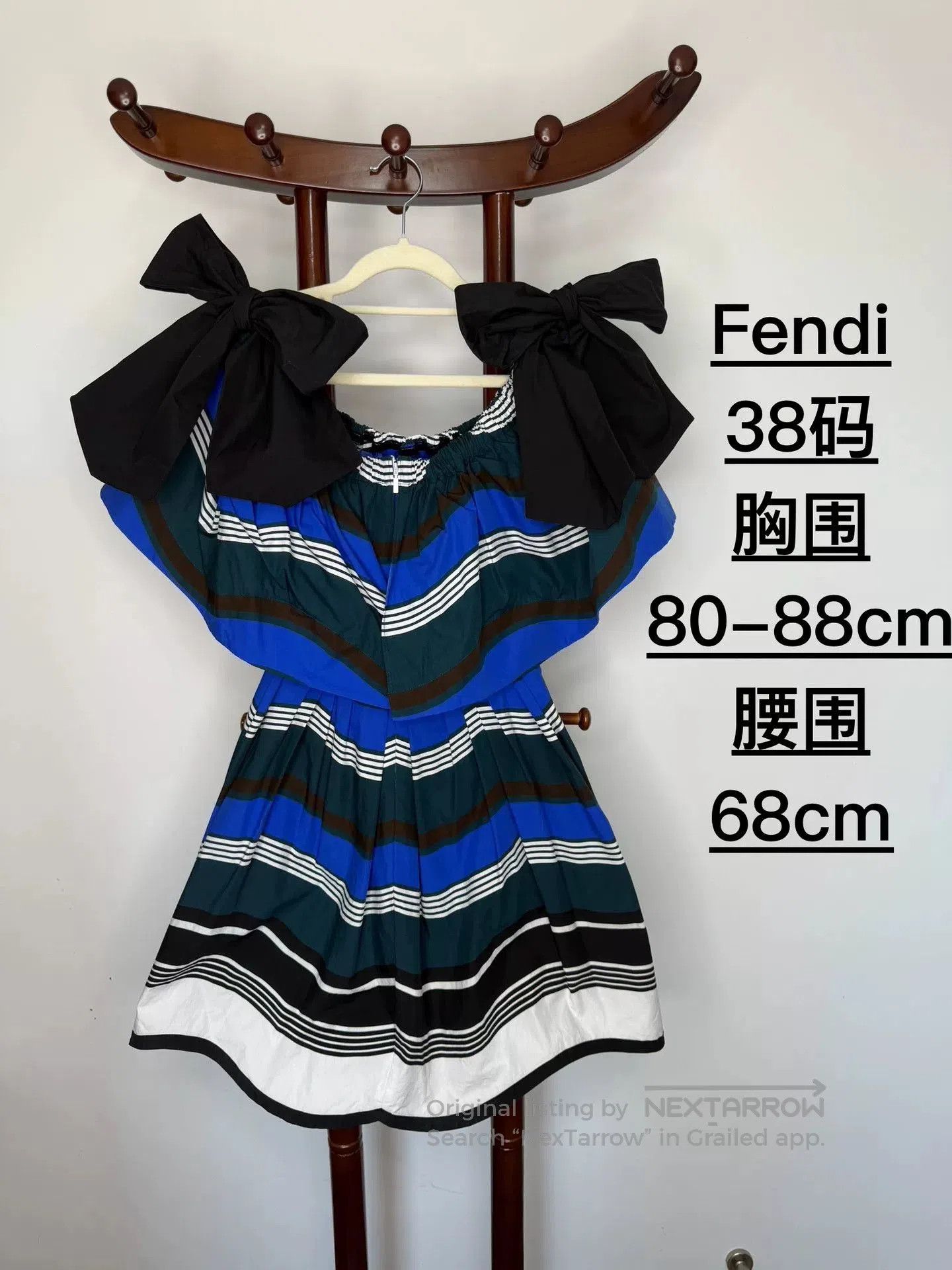 Fendi Fendi Runway Striped Dress Size 38. Size US M / EU 48-50 / 2 - 4 Thumbnail