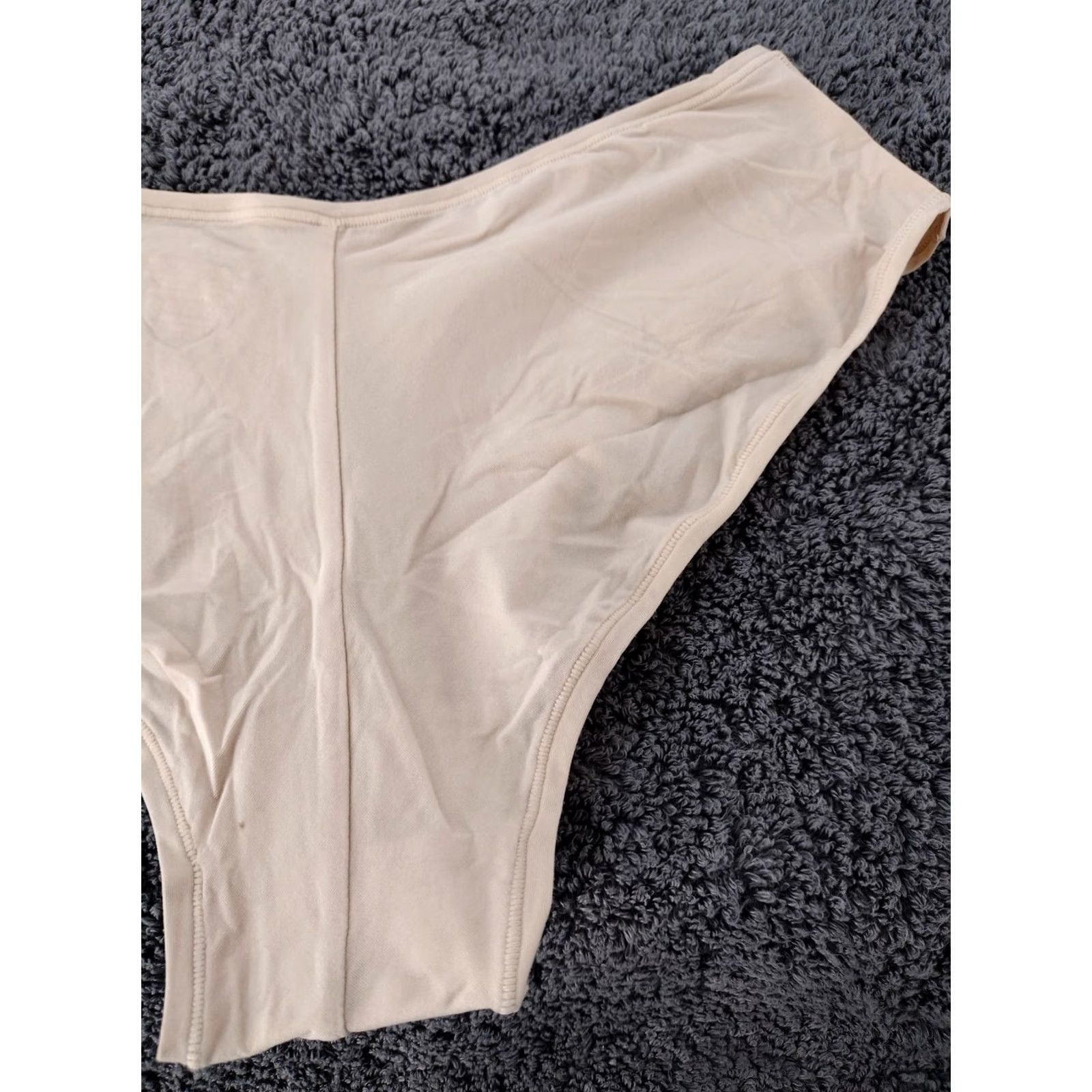 SKIMS SKIMS Women's Hipster Panties Mica S Vshape Mid Rise Buttocks Waist Opaque Lightweight Nylon Blend 1 Pack Size ONE SIZE - 6 Thumbnail
