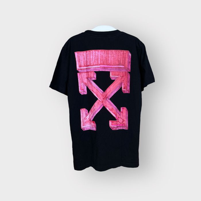 Black and pink off white best sale t shirt