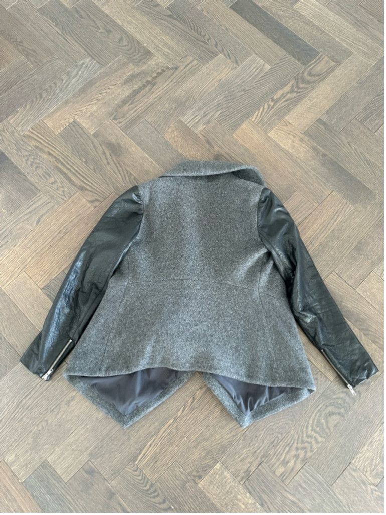 Theory Theory Wool Blend Jacket Size M Gray with Leather Sleeves Size L / US 10 / IT 46 - 8 Thumbnail
