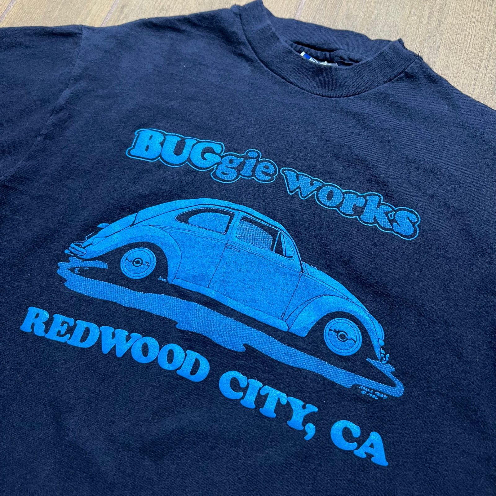 Hanes Vintage 80s Buggy Works VW Beetle T Shirt Redwood City CA L Size US L / EU 52-54 / 3 - 10 Thumbnail
