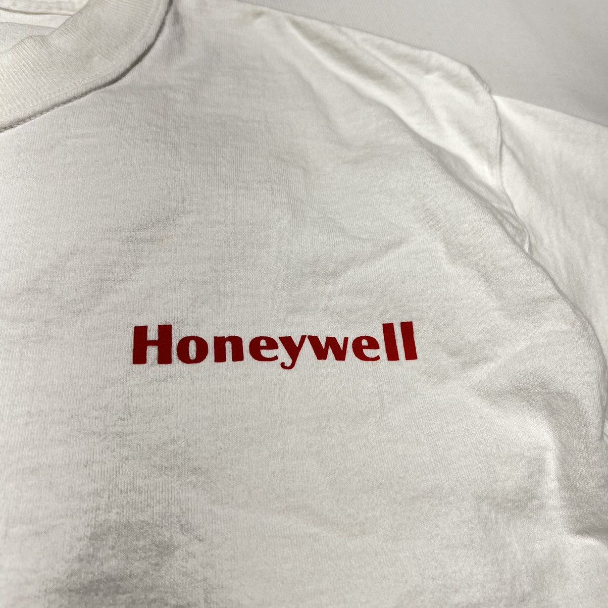 Vintage VTG Honeywell Tee Shirt White Logo Spell Out Tech Company Size US XL / EU 56 / 4 - 3 Thumbnail