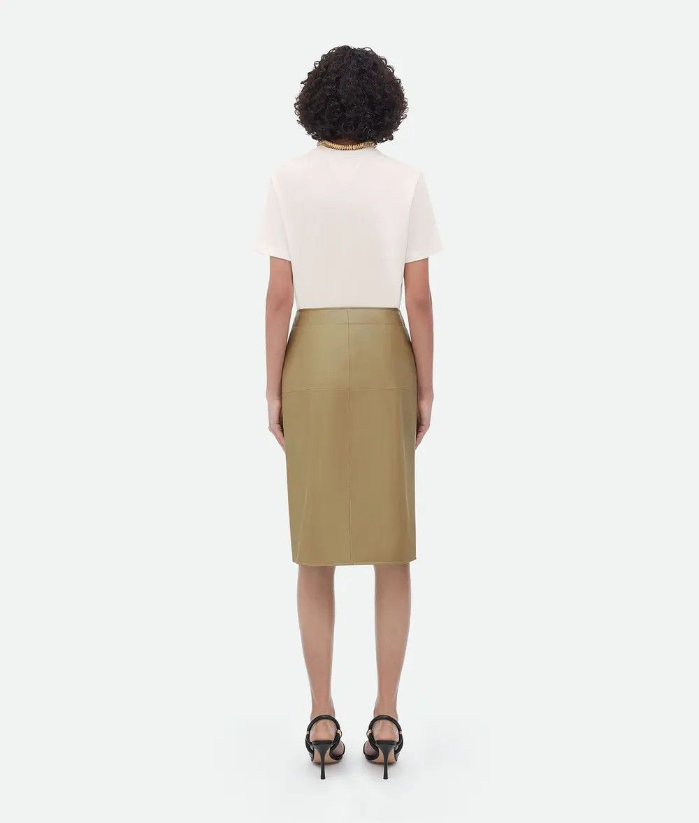 Bottega Veneta o1n1vont1225 Shiny Leather Skirt in Beige Size 24" / US 00 / IT 34 - 3 Thumbnail