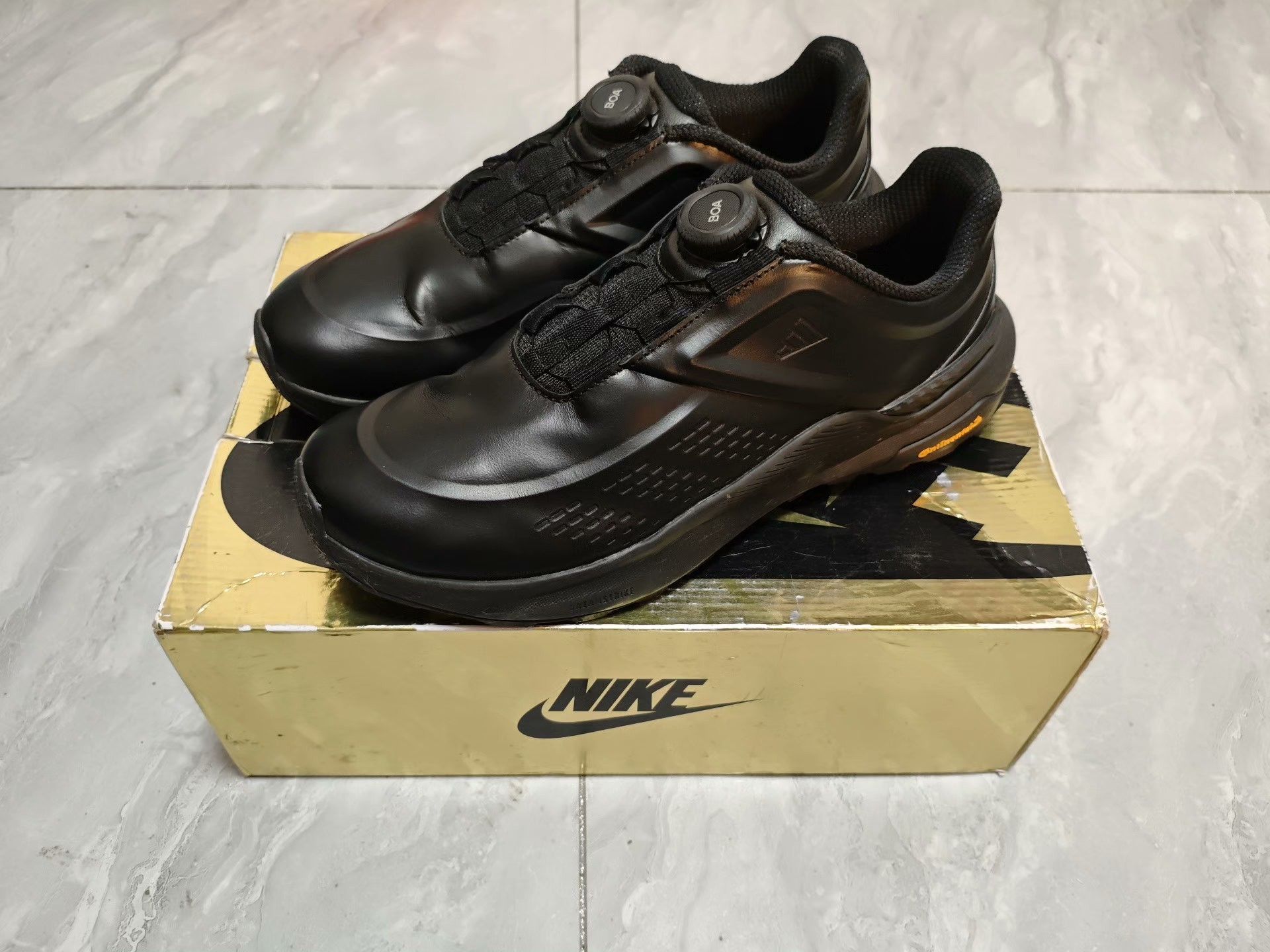 Adidas Adidas Leather Multi Lowtop Sneakers 10 Men Size US 10 / EU 43 - 1 Thumbnail