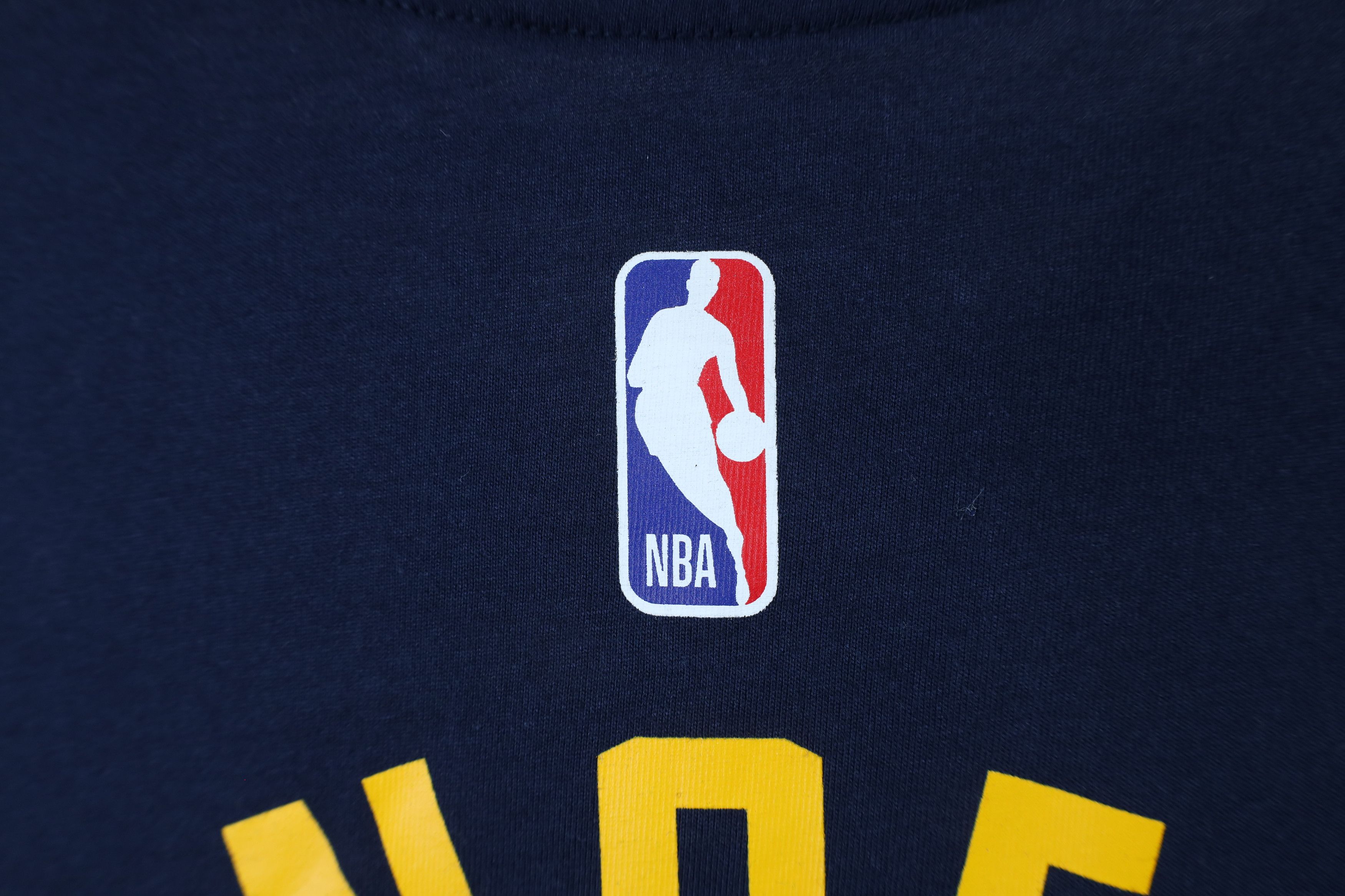 Nike × Vintage New Nike Jr Cleveland Cavaliers Basketball Jersey T-Shirt Size US S / EU 44-46 / 1 - 12 Thumbnail