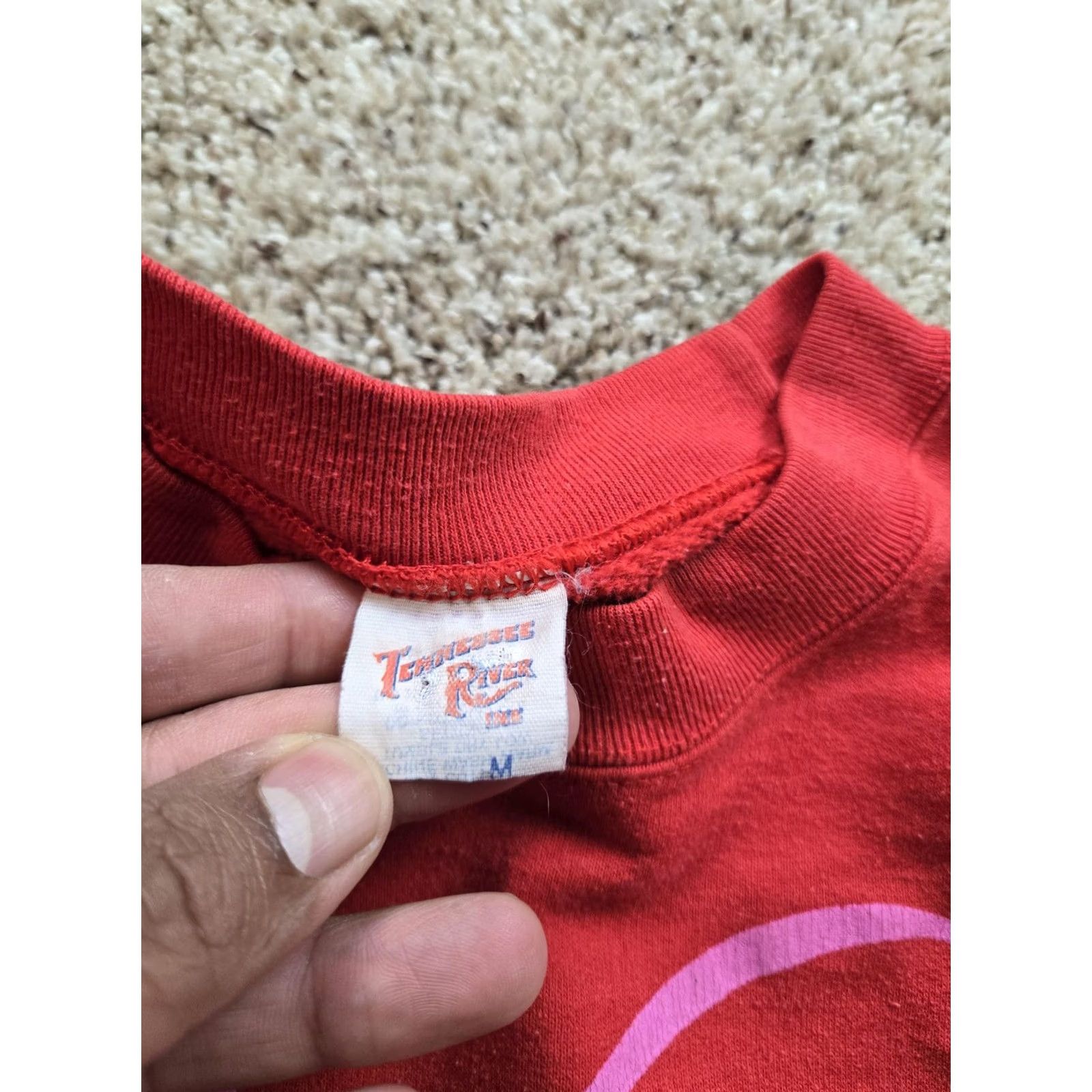 Vintage VINTAGE Tennessee River Sweatshirt Womens M Red Hearts Delight 80s Size M / US 6-8 / IT 42-44 - 5 Thumbnail