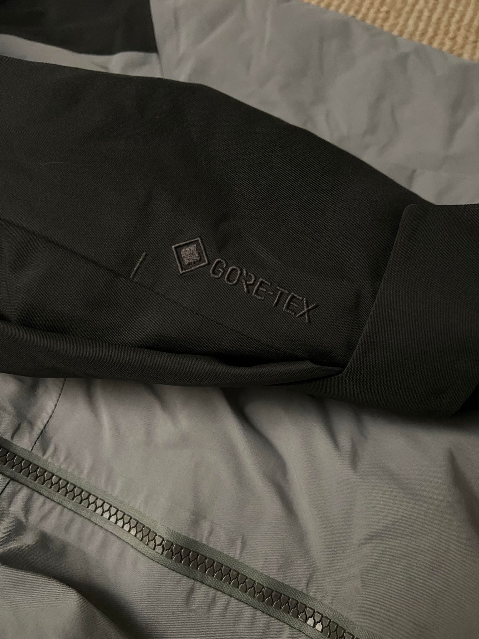 Goretex The North Face Powderflow Gore-Tex Waterproof Jacket Size US M / EU 48-50 / 2 - 8 Thumbnail