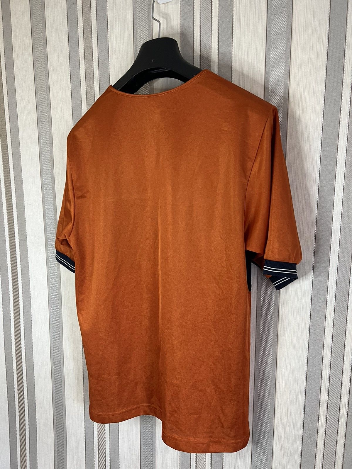 Nike × Vintage Vintage Nike Team Soccer Jersey T Shirt Size US S / EU 44-46 / 1 - 2 Thumbnail