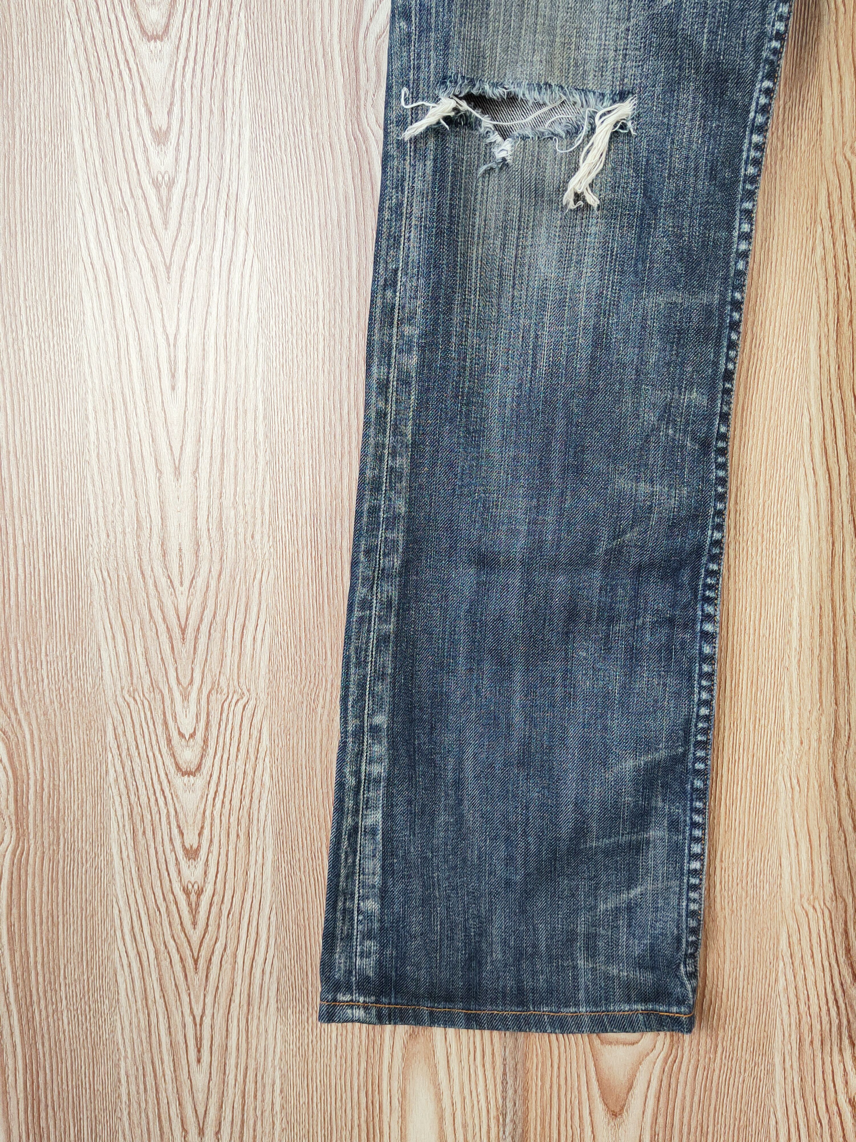 Levi's 517 Levi's Dark Blue Distressed Ripped Jeans #W489 Size US 32 / EU 48 - 4 Thumbnail