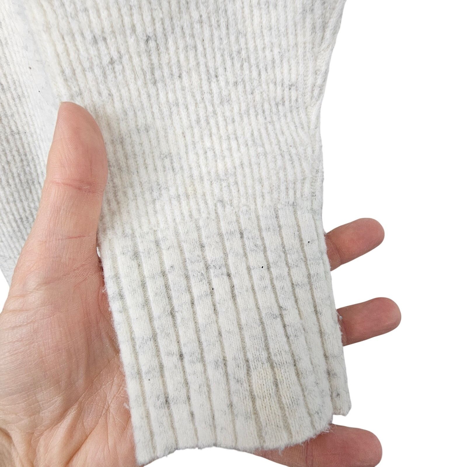 Lululemon Lululemon Womens Restful Intention Cashmere Blend Sweater S Size S / US 4 / IT 40 - 5 Thumbnail