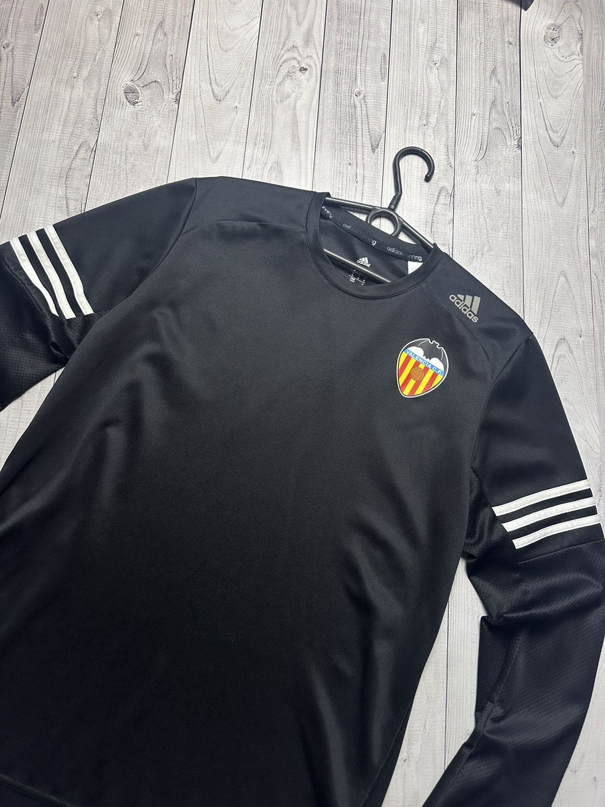 Adidas × Vintage Adidas Valencia soccer jersey size M black Size US M / EU 48-50 / 2 - 4 Thumbnail