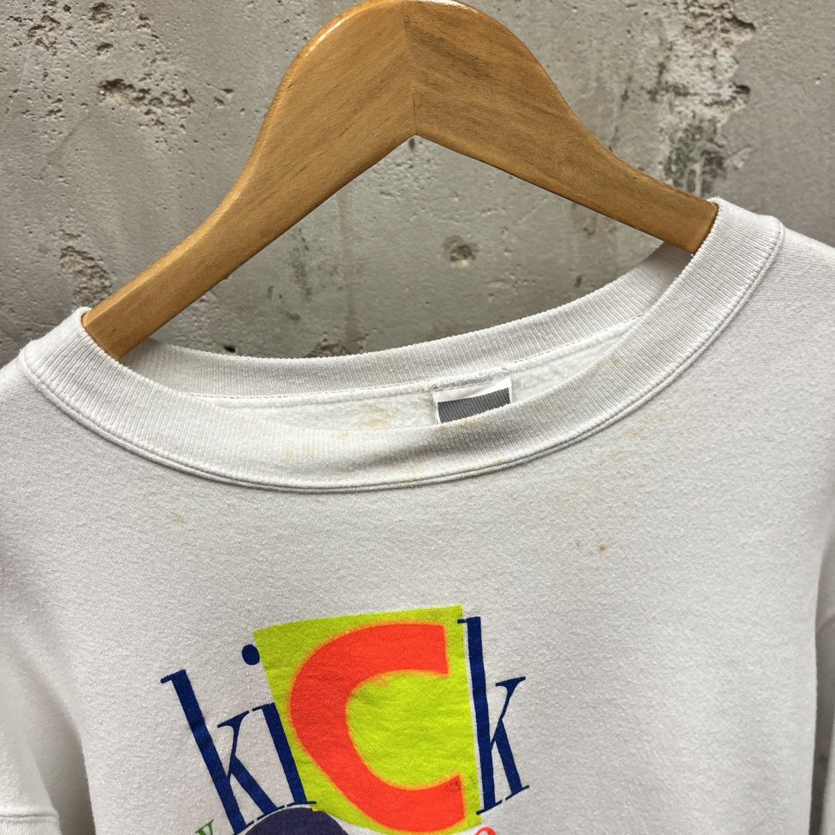 Nike Nike Vintage 80s Kick Some Butt Neon White Crewneck M Size US M / EU 48-50 / 2 - 4 Thumbnail