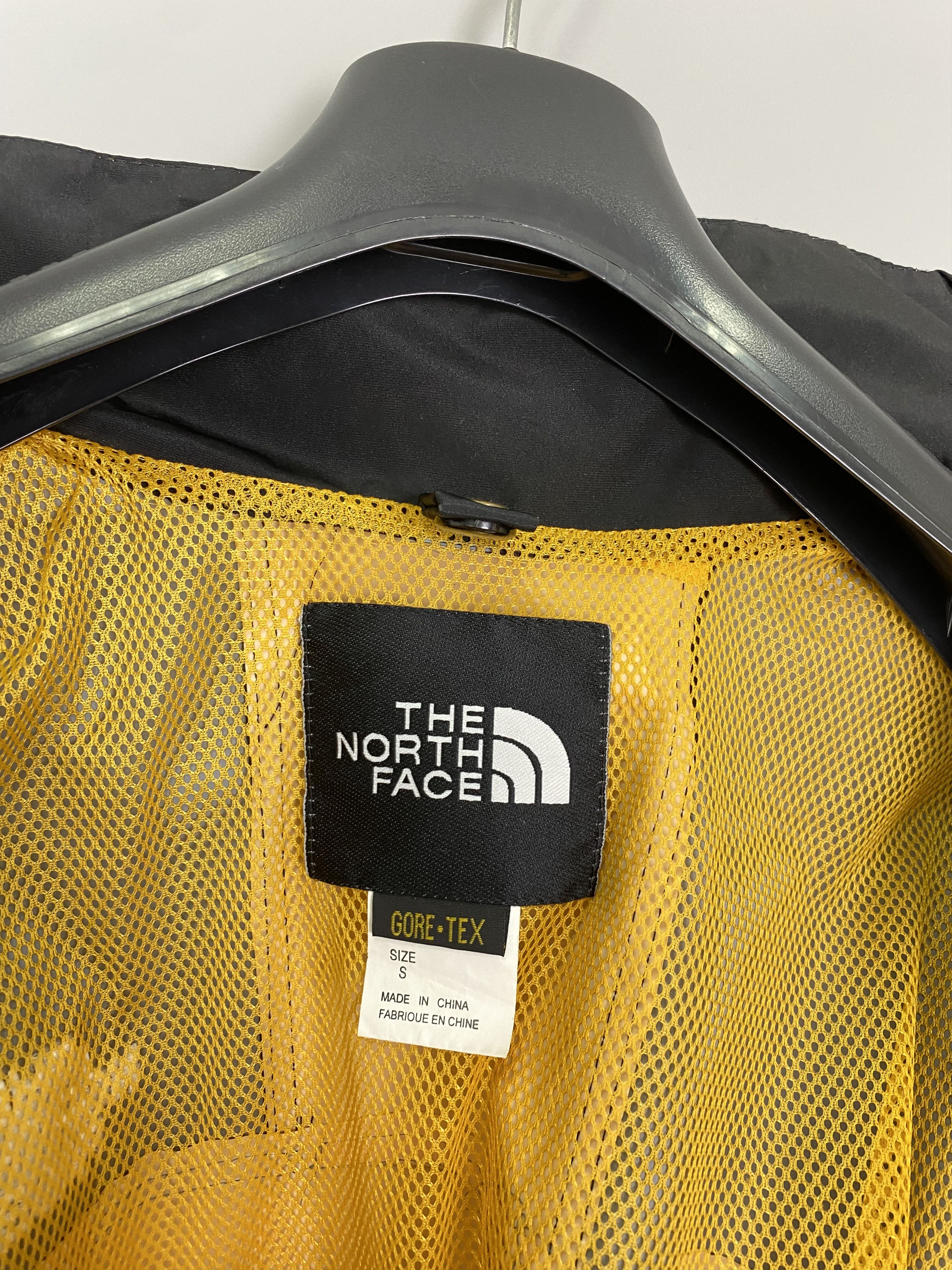 The North Face Vintage 90s The North Face Gore-Tex 3 in 1 Jacket + Fleece Size US S / EU 44-46 / 1 - 16 Thumbnail